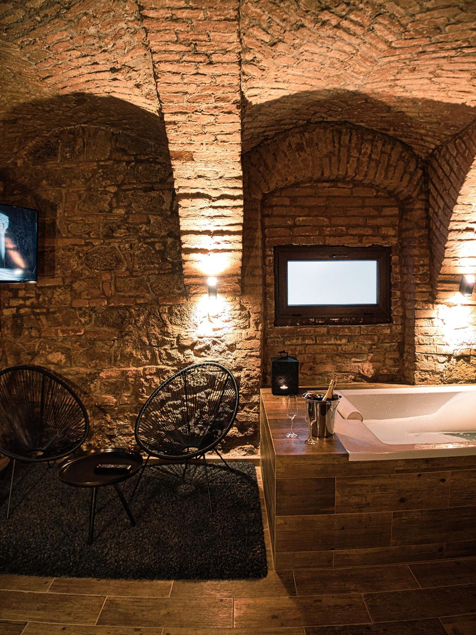 Wellness Gallery Apartments