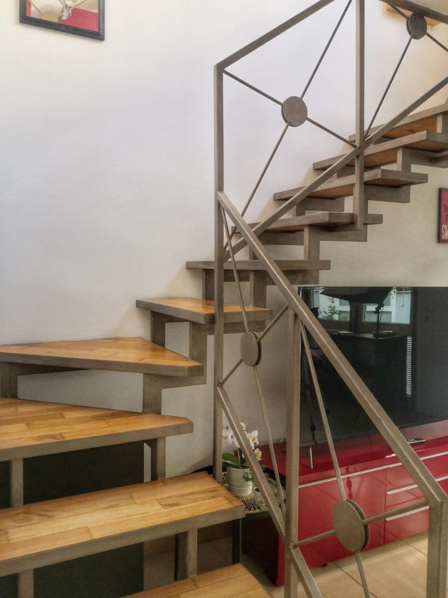 Loft ristrutturato vicino M4 Argonne - San Benigno