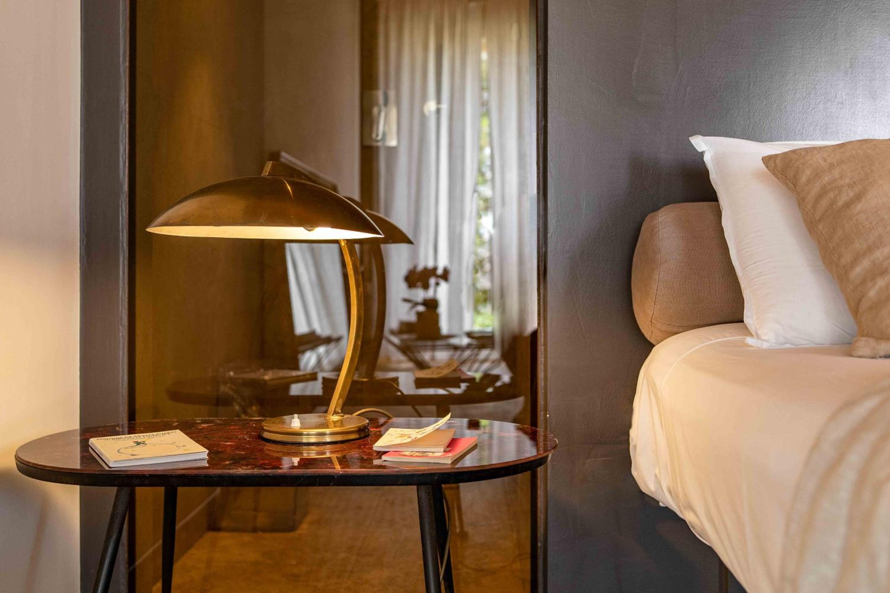 CasaVostra - Ambience Suites