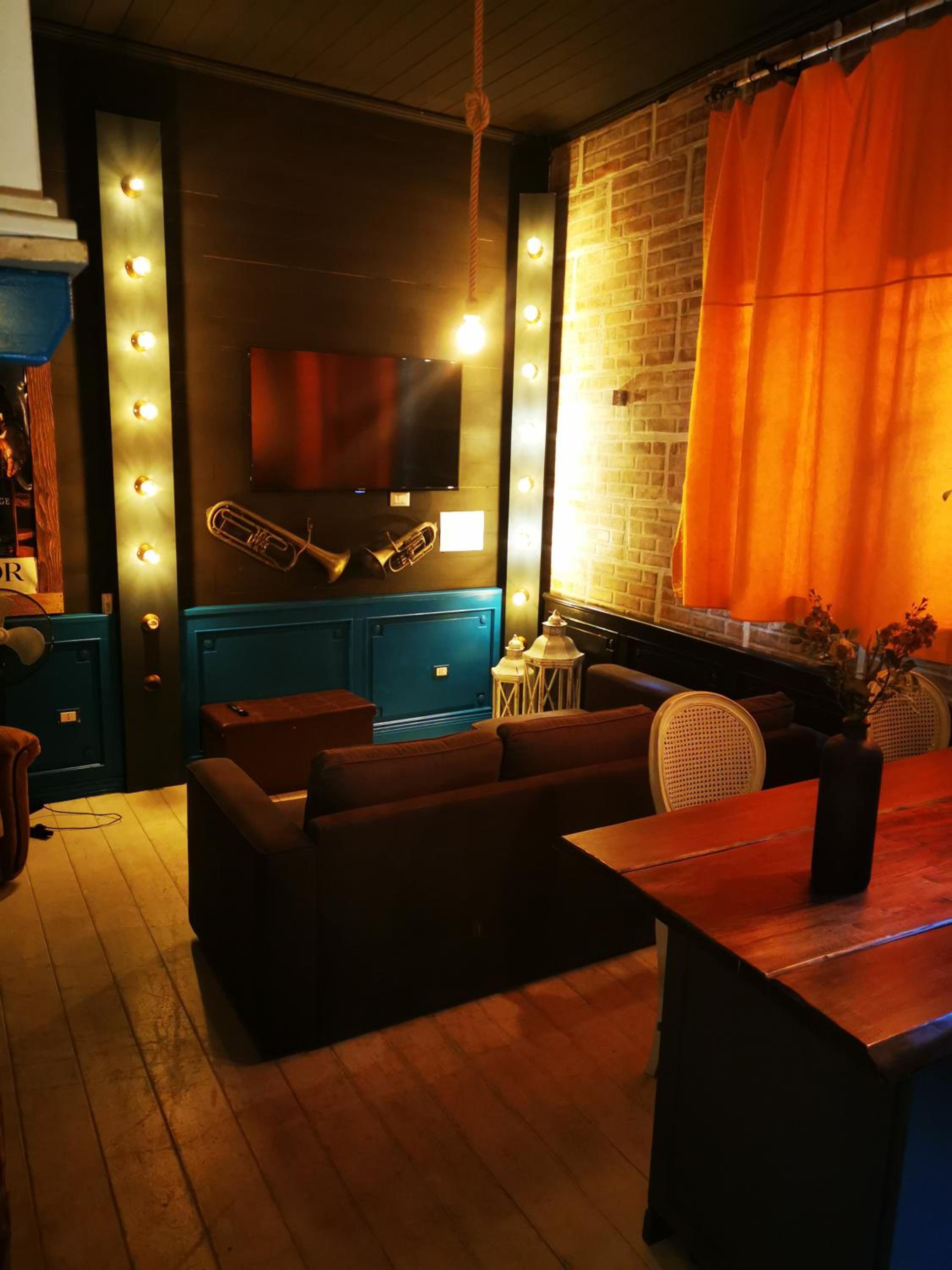 lounge