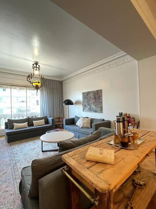 Parisian flat in the heart of Recoleta
