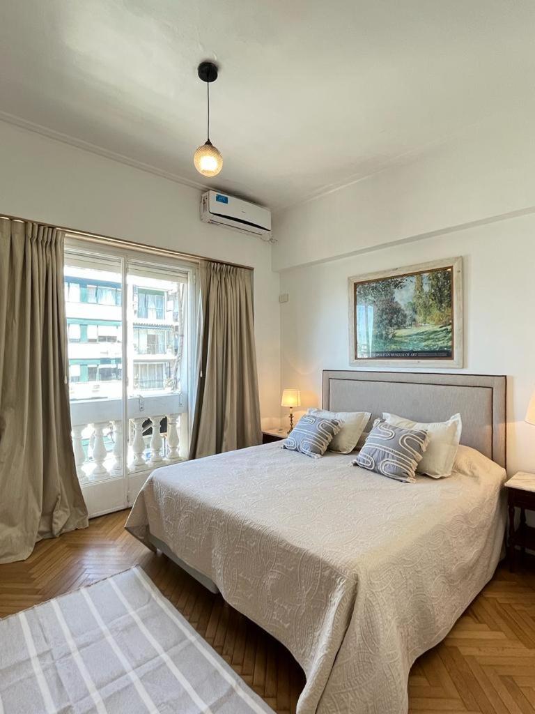 Parisian flat in the heart of Recoleta