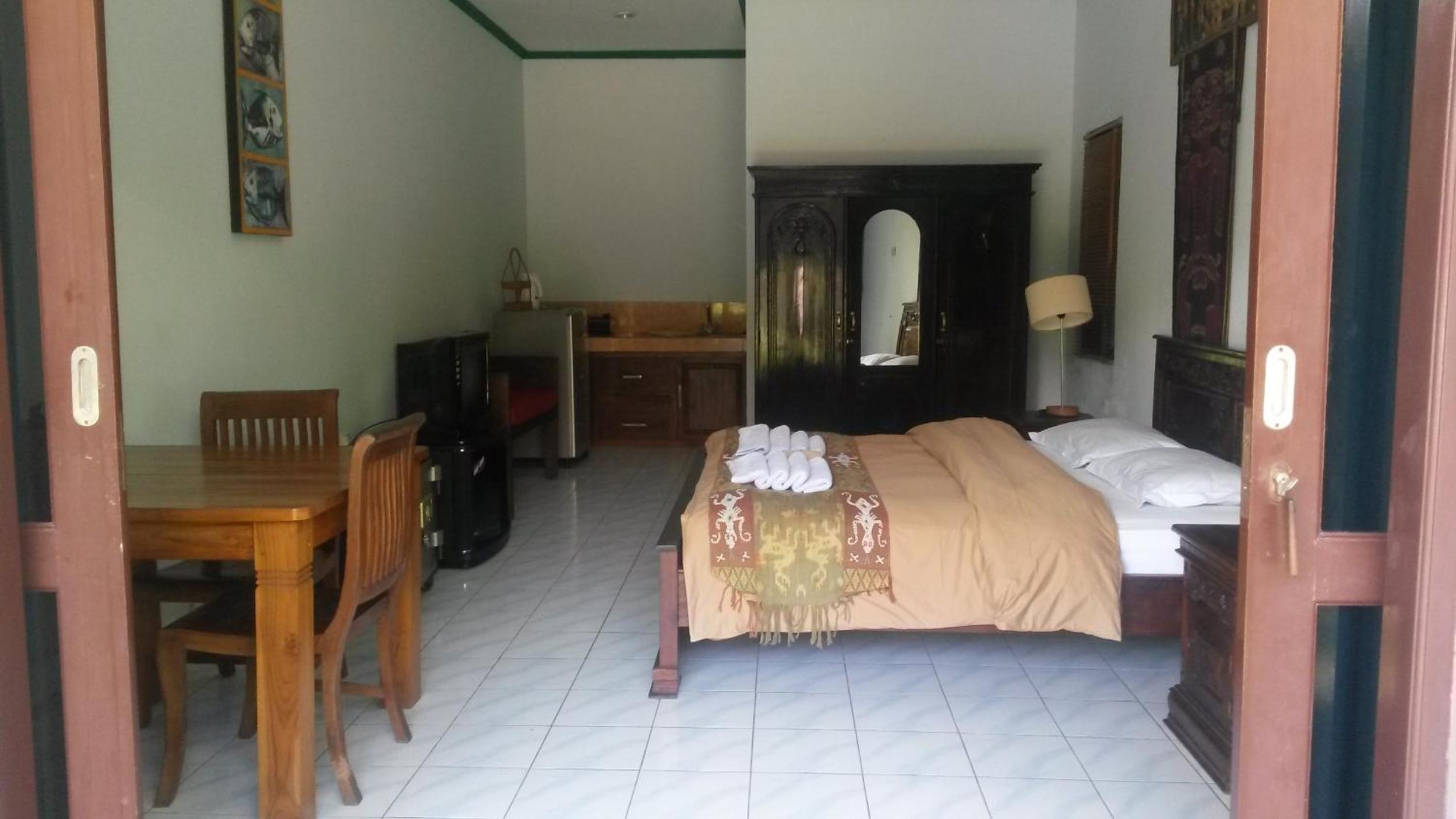 Meriki Apartment