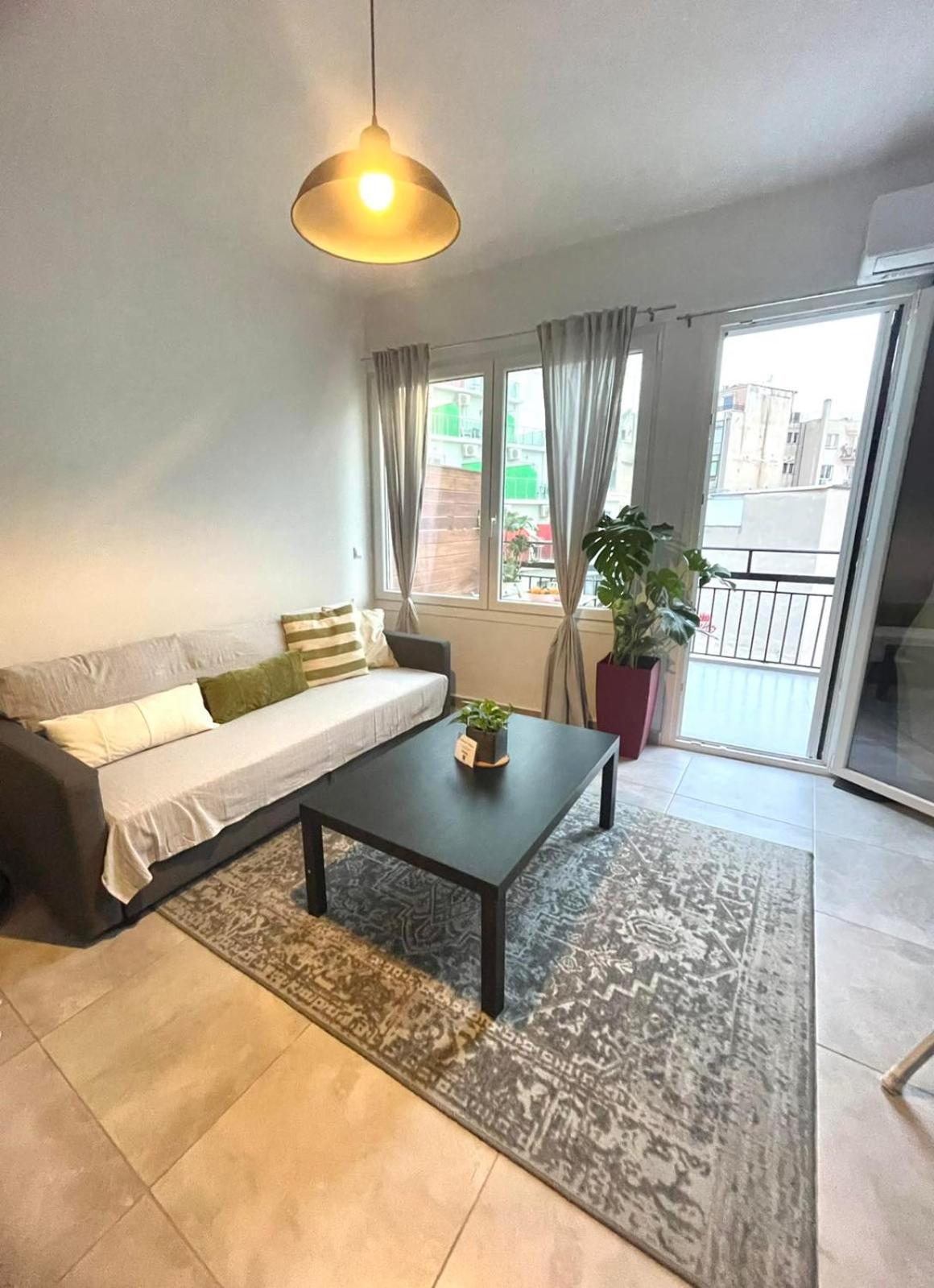 Ælis Suites in Psyrri - Rooftop Access & Acropolis View