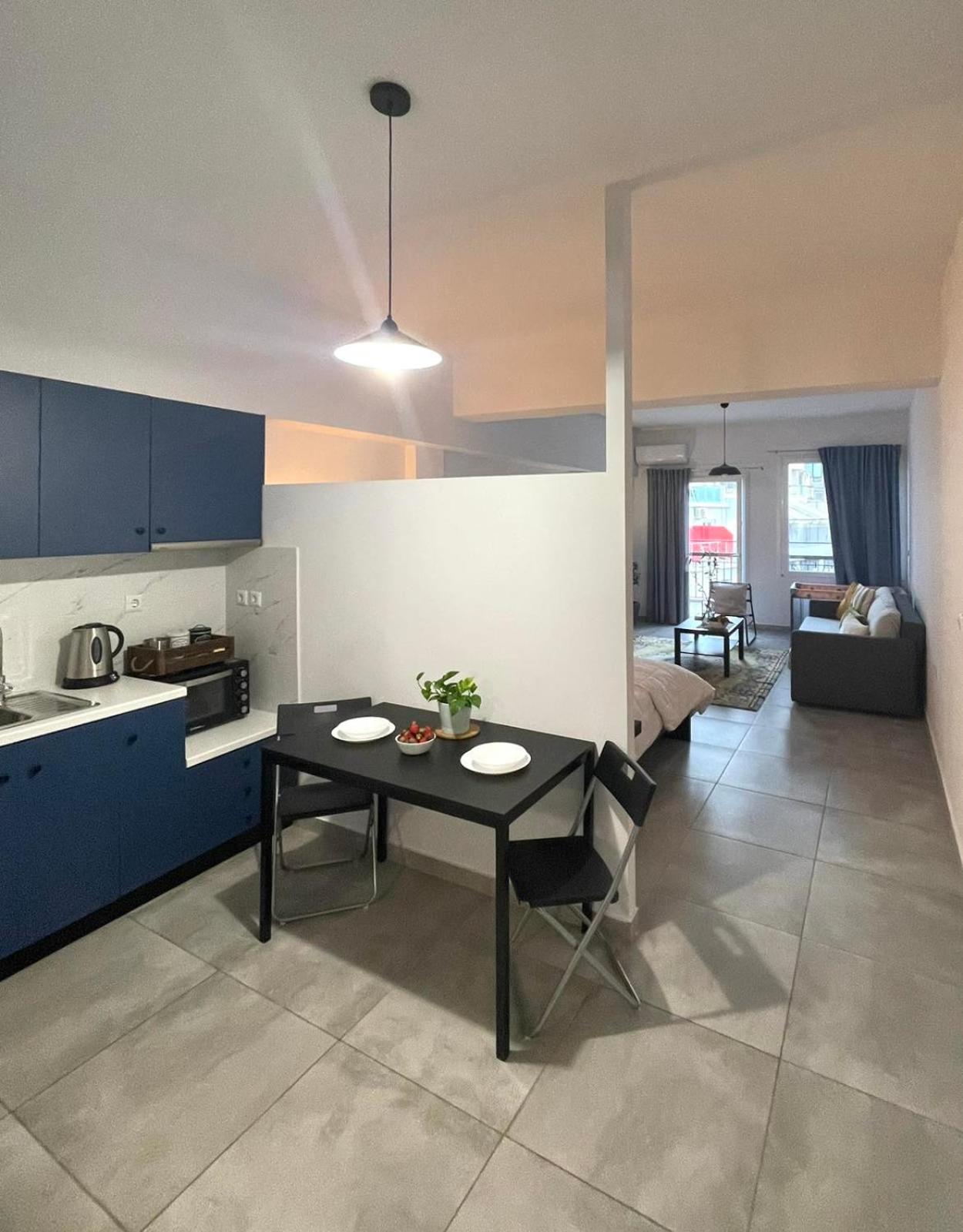Ælis Suites in Psyrri - Rooftop Access & Acropolis View