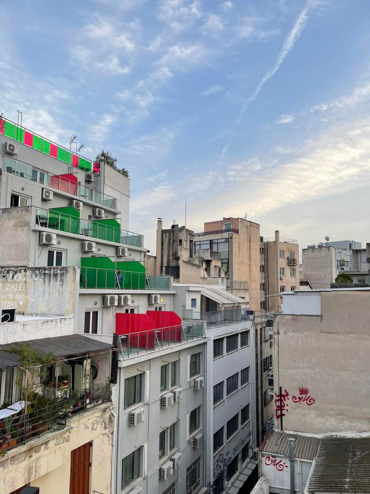 Ælis Suites in Psyrri - Rooftop Access & Acropolis View
