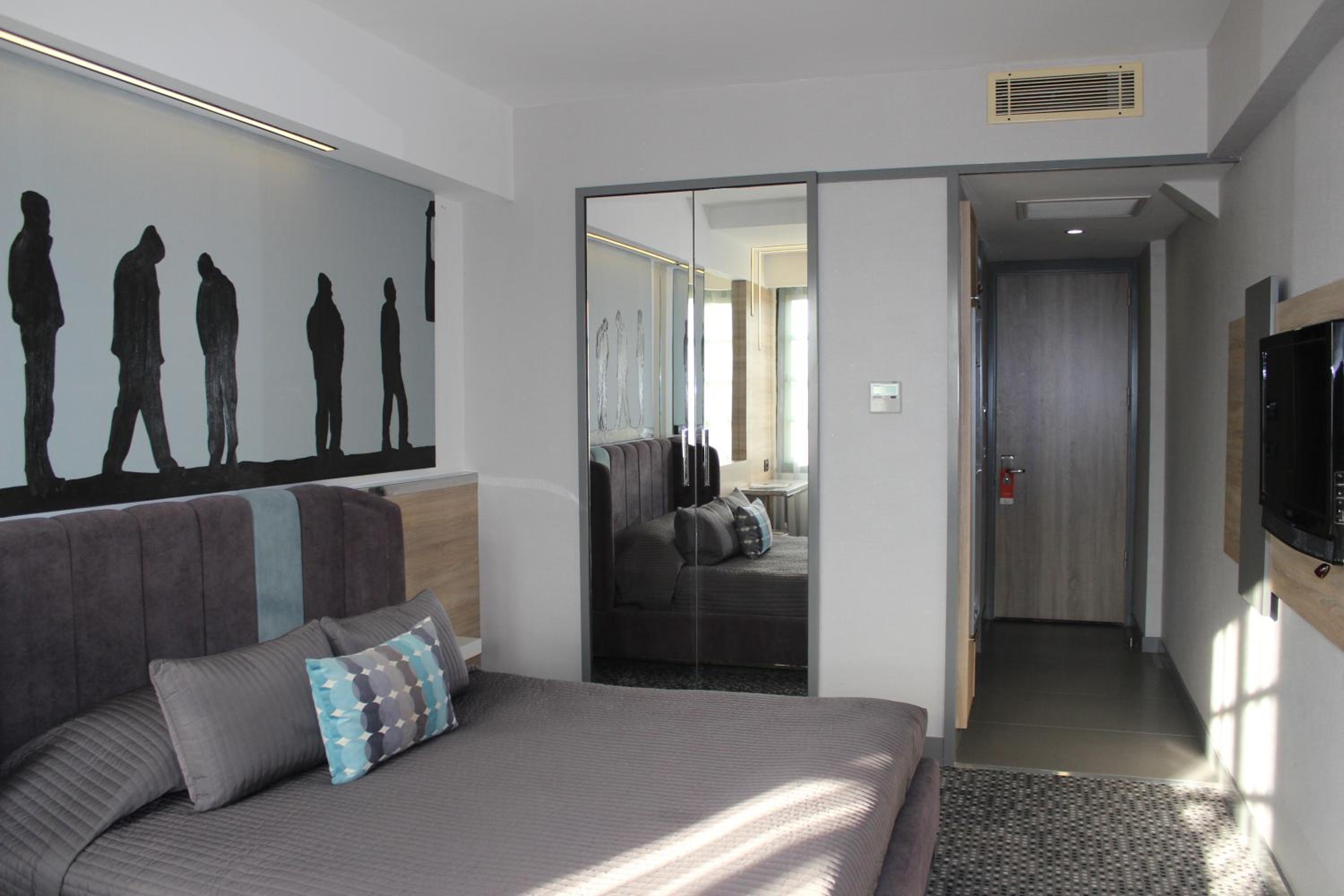 Hotel Marla becomes Marla Otel. - Image 73