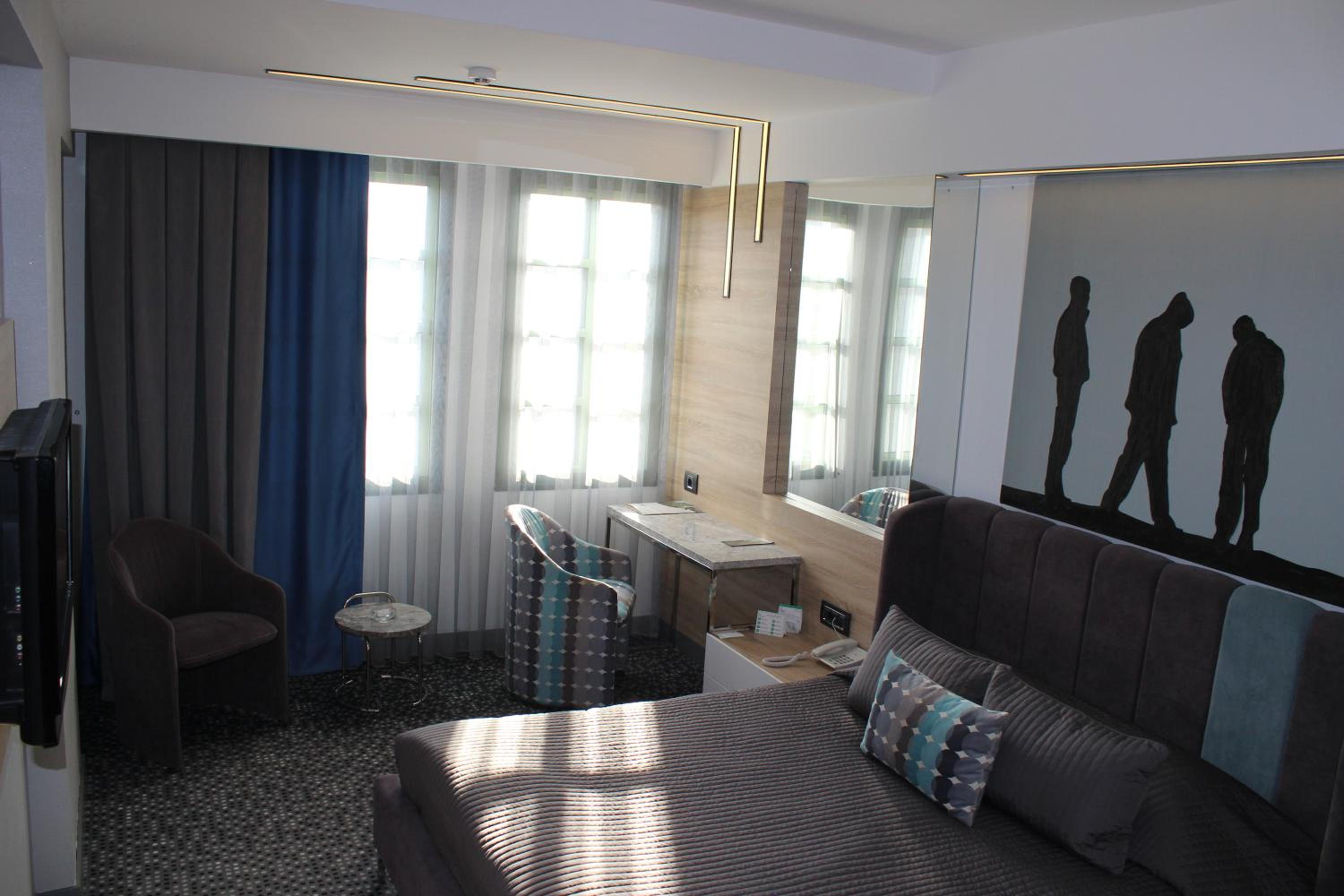 Hotel Marla becomes Marla Otel. - Image 13