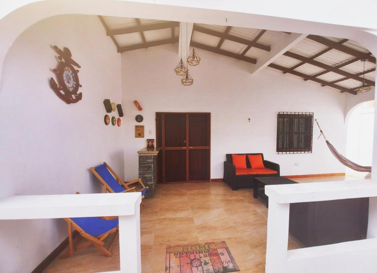 Hotel Bia & Alan's house - Image 1