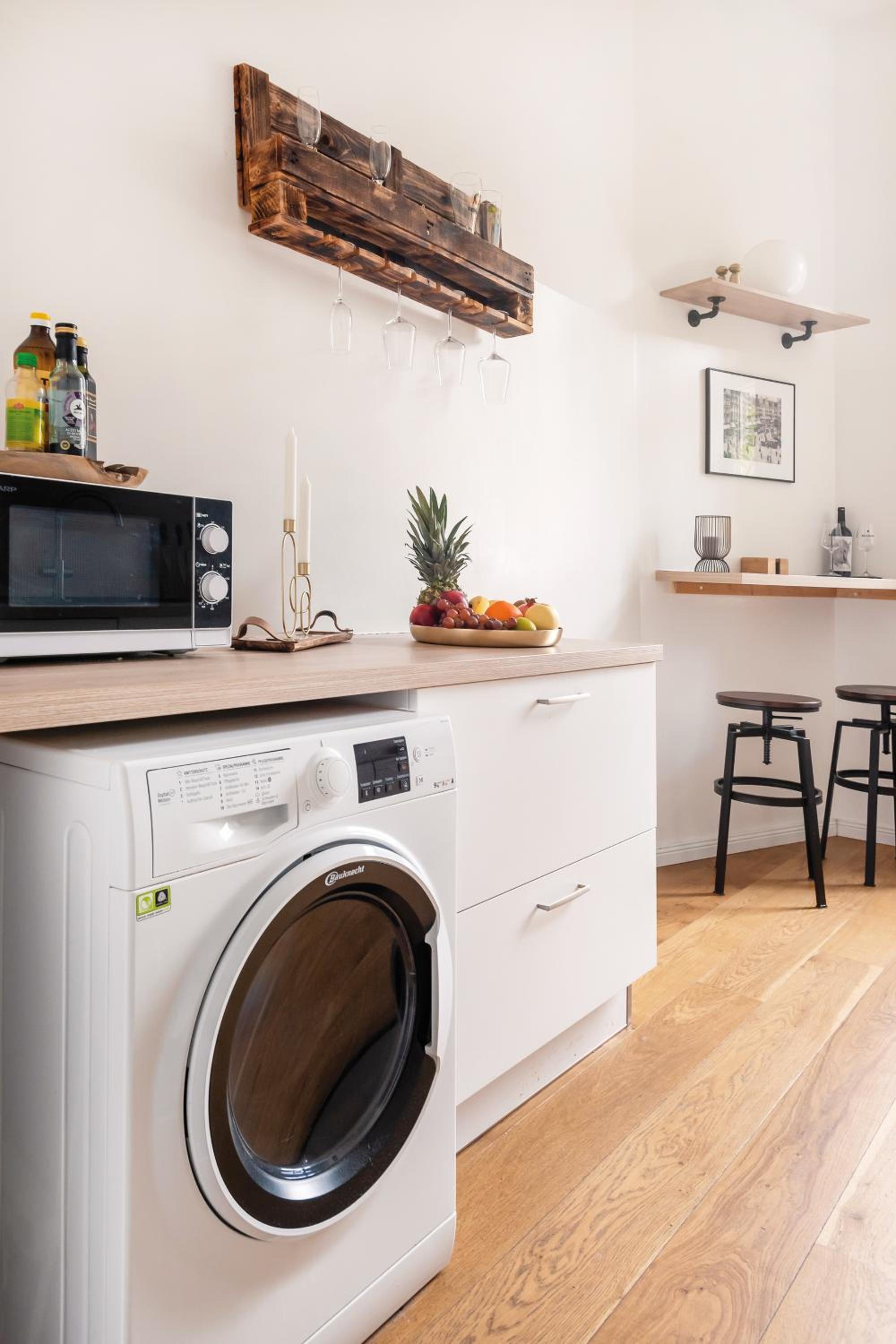 90sqm 2BR Biz LOFT - 5min Central Station
