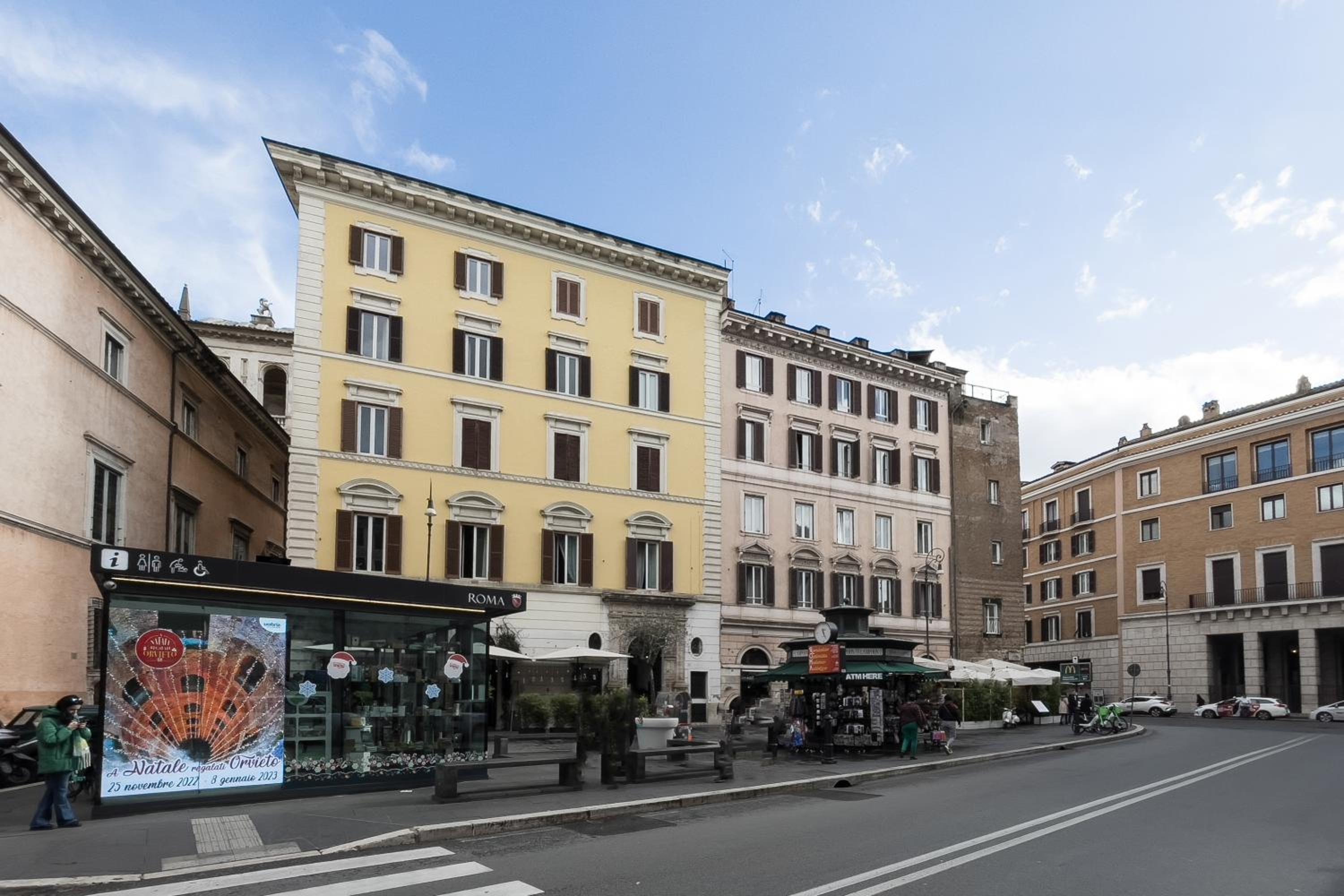Cozy Wooden APT in Piazza NAVONA