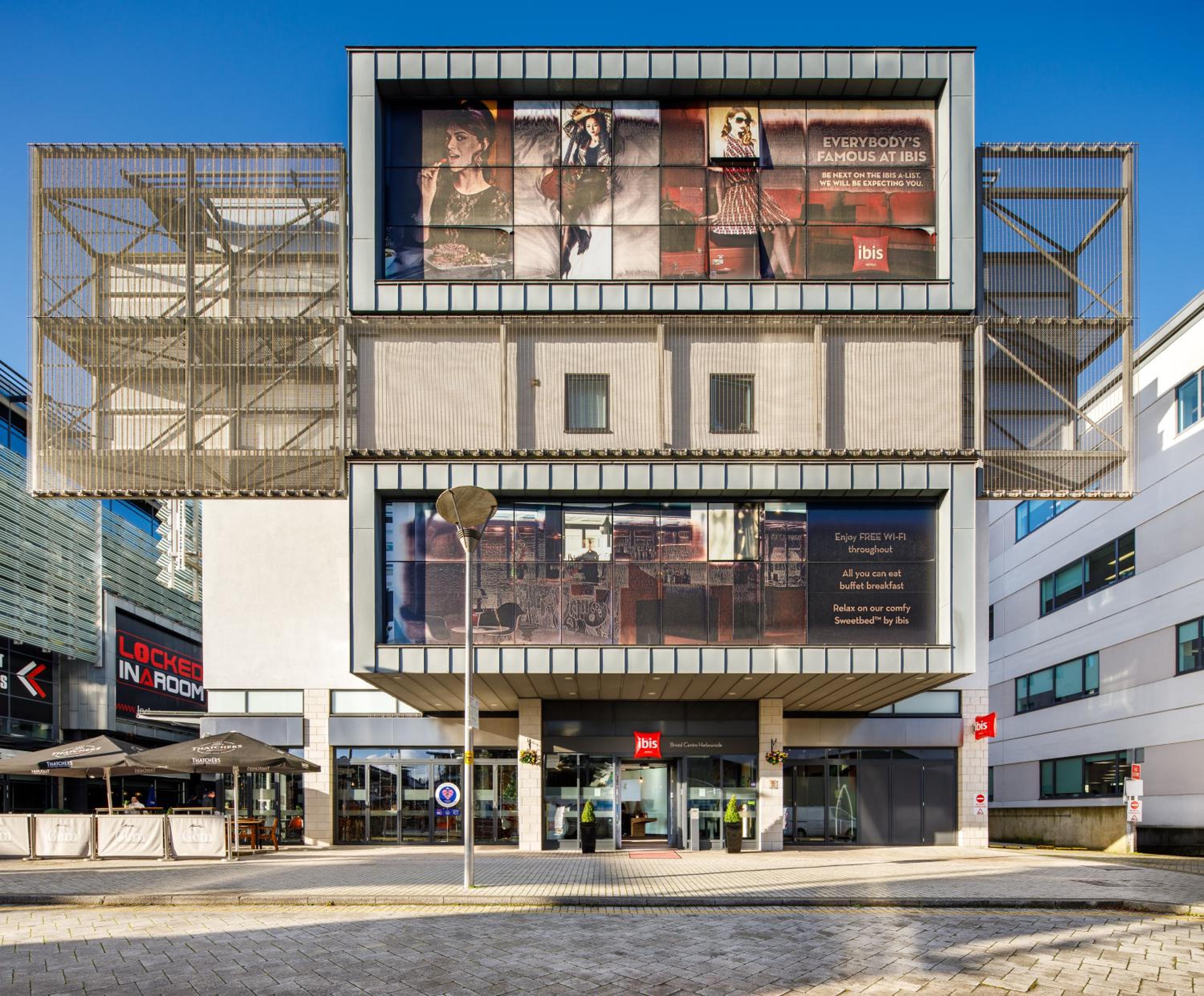 Hotel ibis Bristol Centre - Image 1