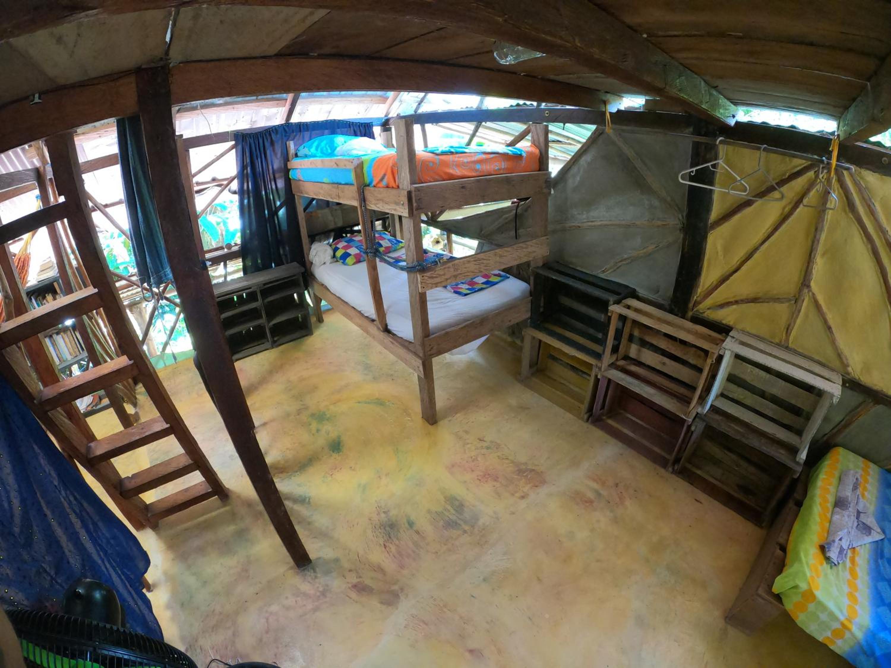 Reciclarte Galería Hostal