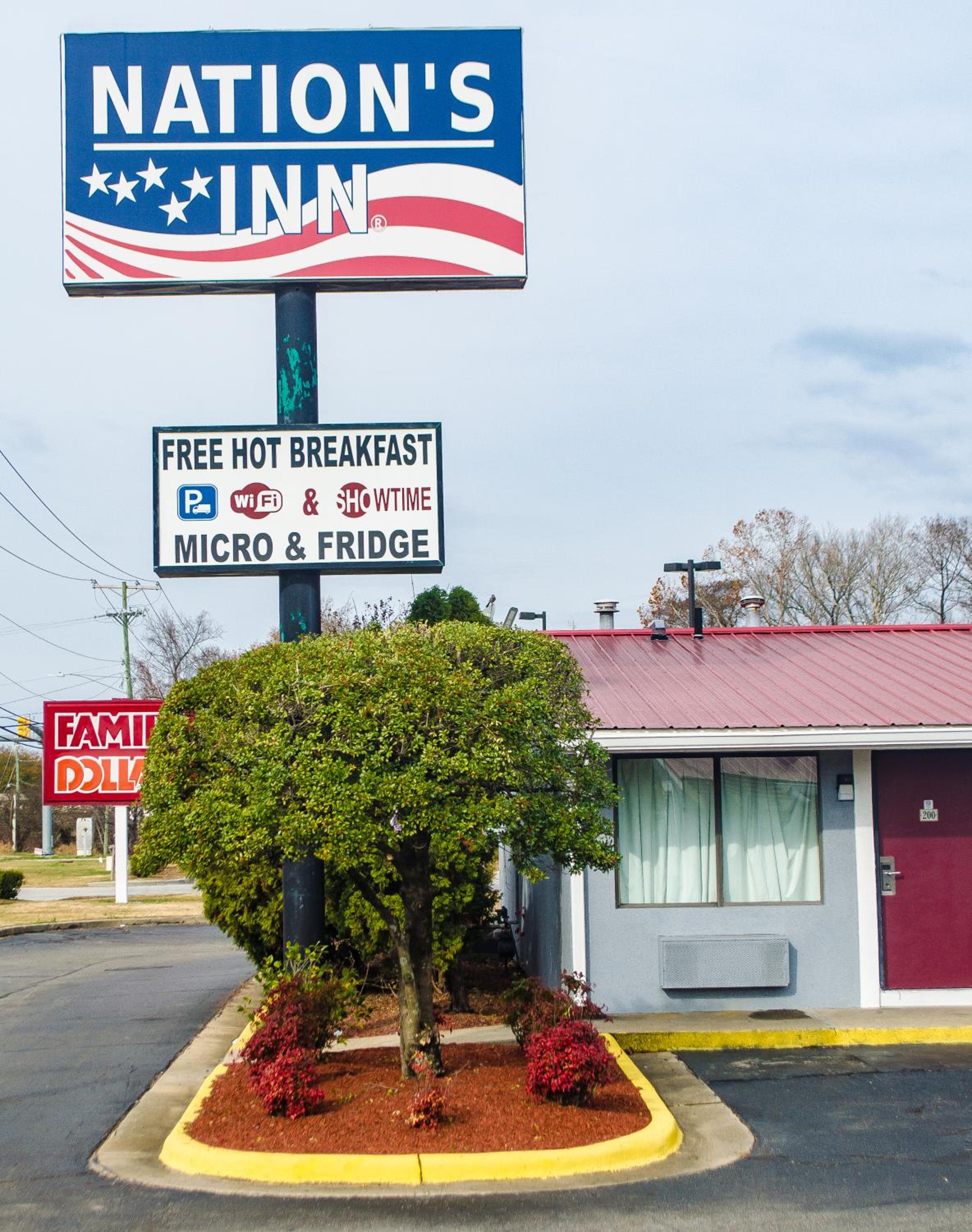 Nation's Inn Kinston view 2