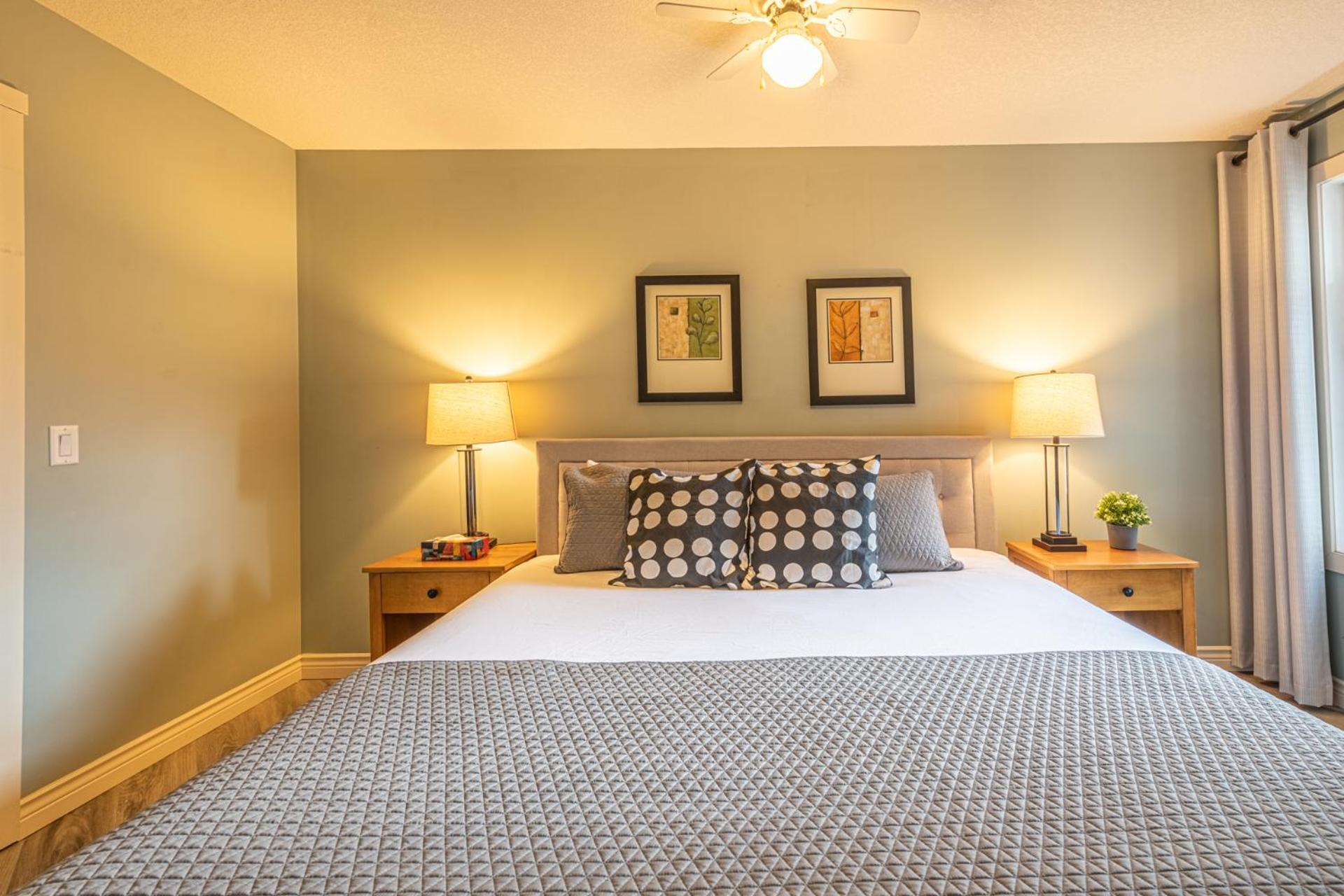 Windtower Lodge - Canmore