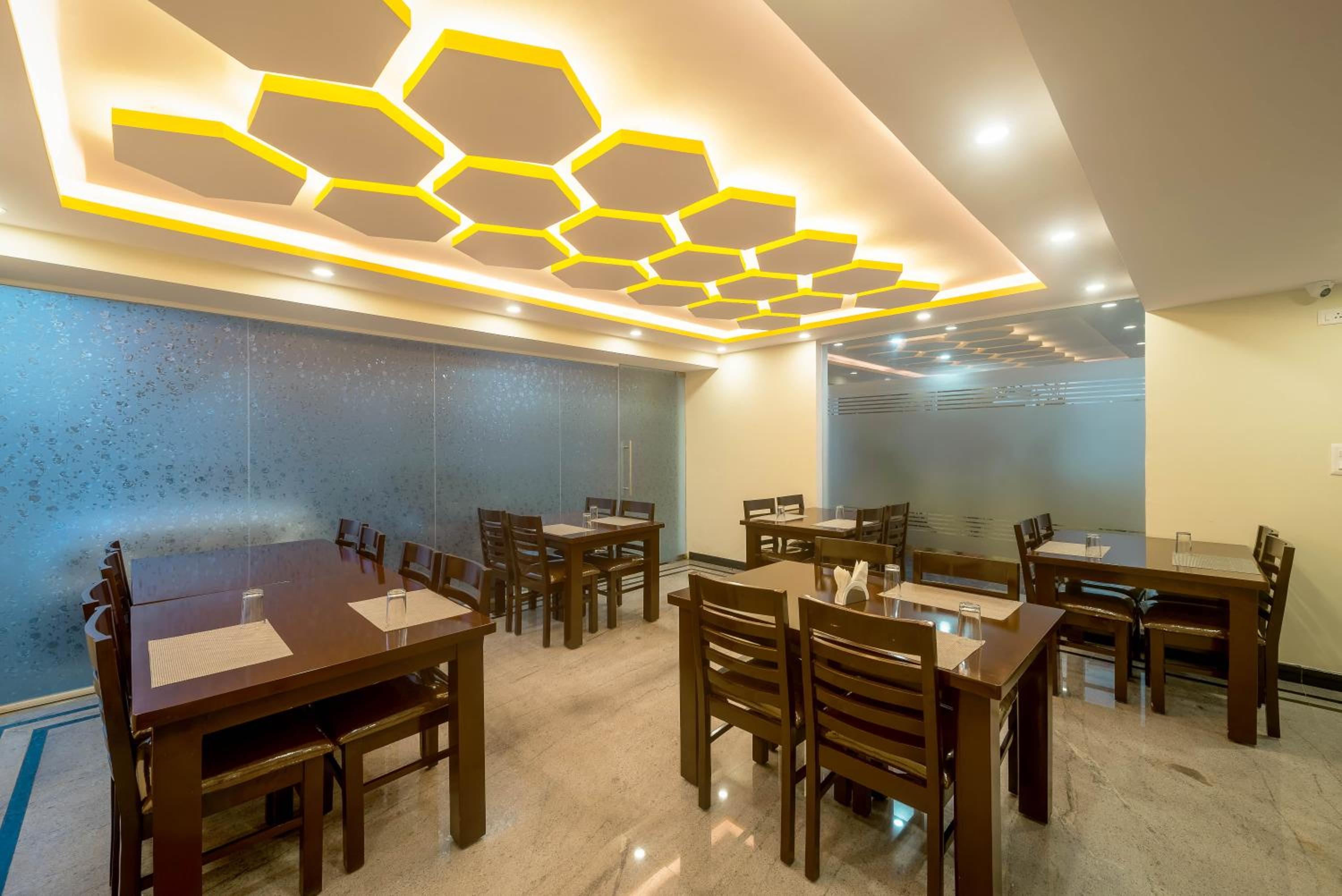 Zenith Suites