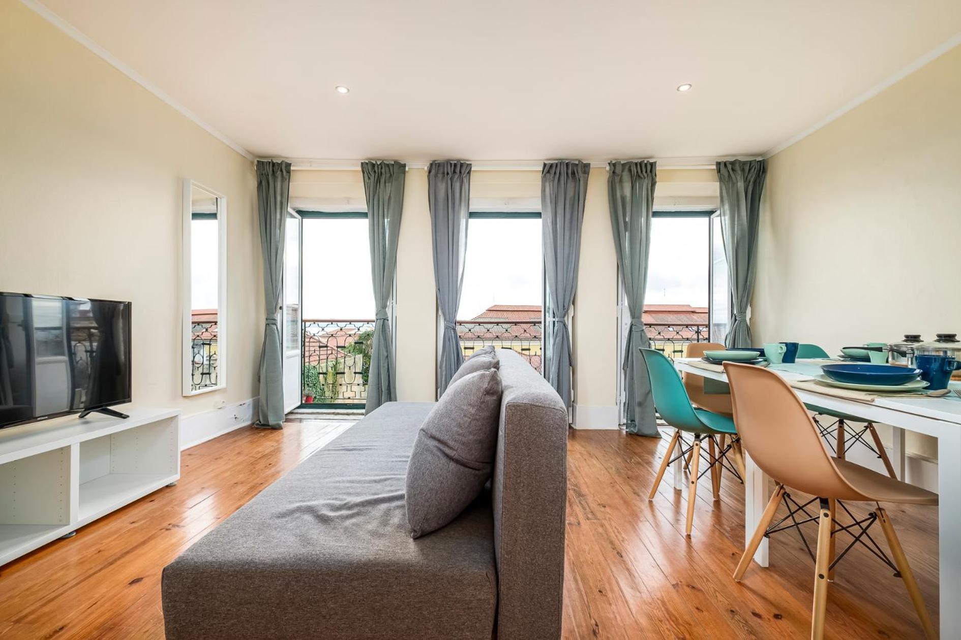ThisisLisbon - RiverView Apartment - 2nd view 3