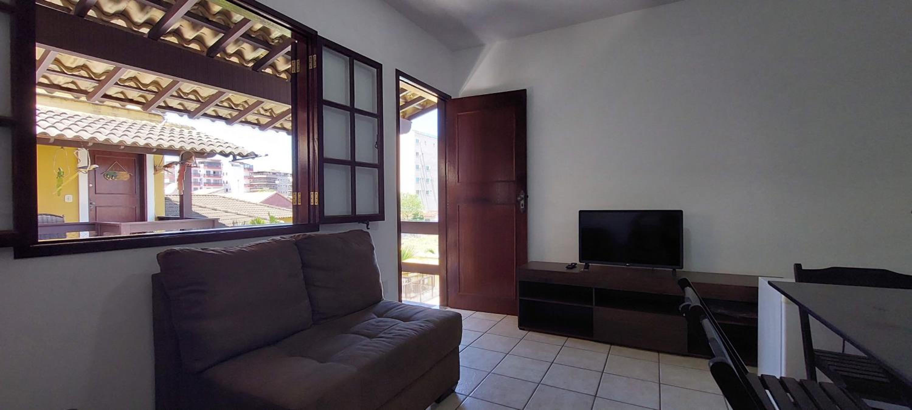 Excelente apt 03 qts - Cabo Frio Braga Praia do Forte - caução garantia de 400,00 - WiFi grátis - ar condicionado em dois quartos