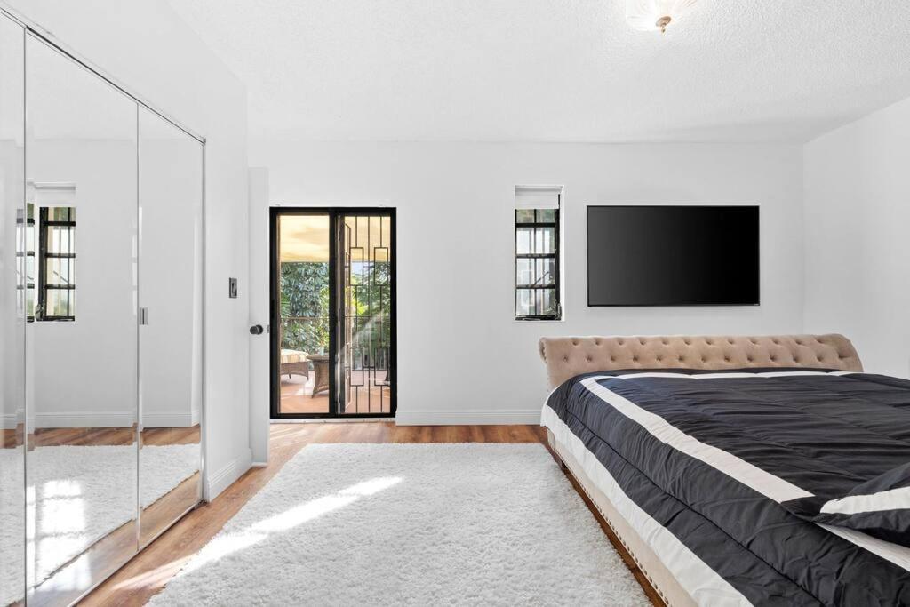 Little Havana Retreat - Newly remodeled Villa by Loan Depot Stadium!
