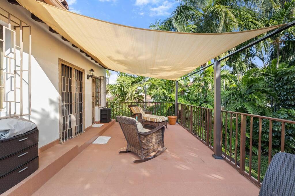 Little Havana Retreat - Newly remodeled Villa by Loan Depot Stadium!
