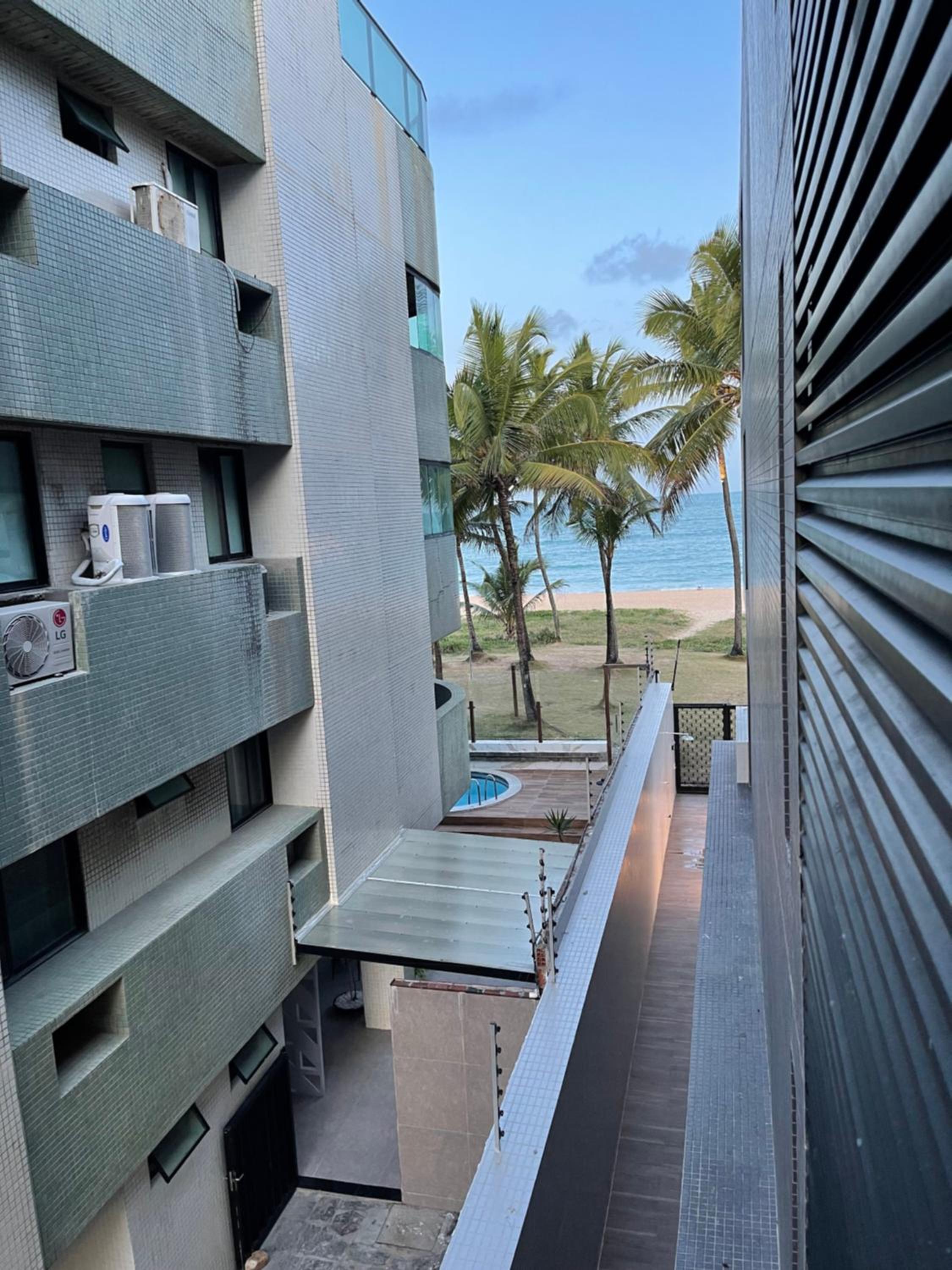 Hotel Altamare - Pé na areia - Image 1