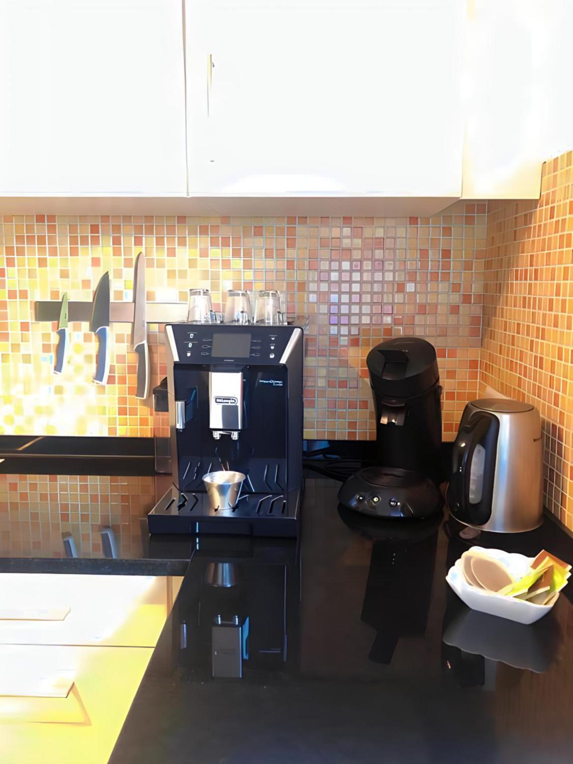 G&P Housing Apartments - Premium