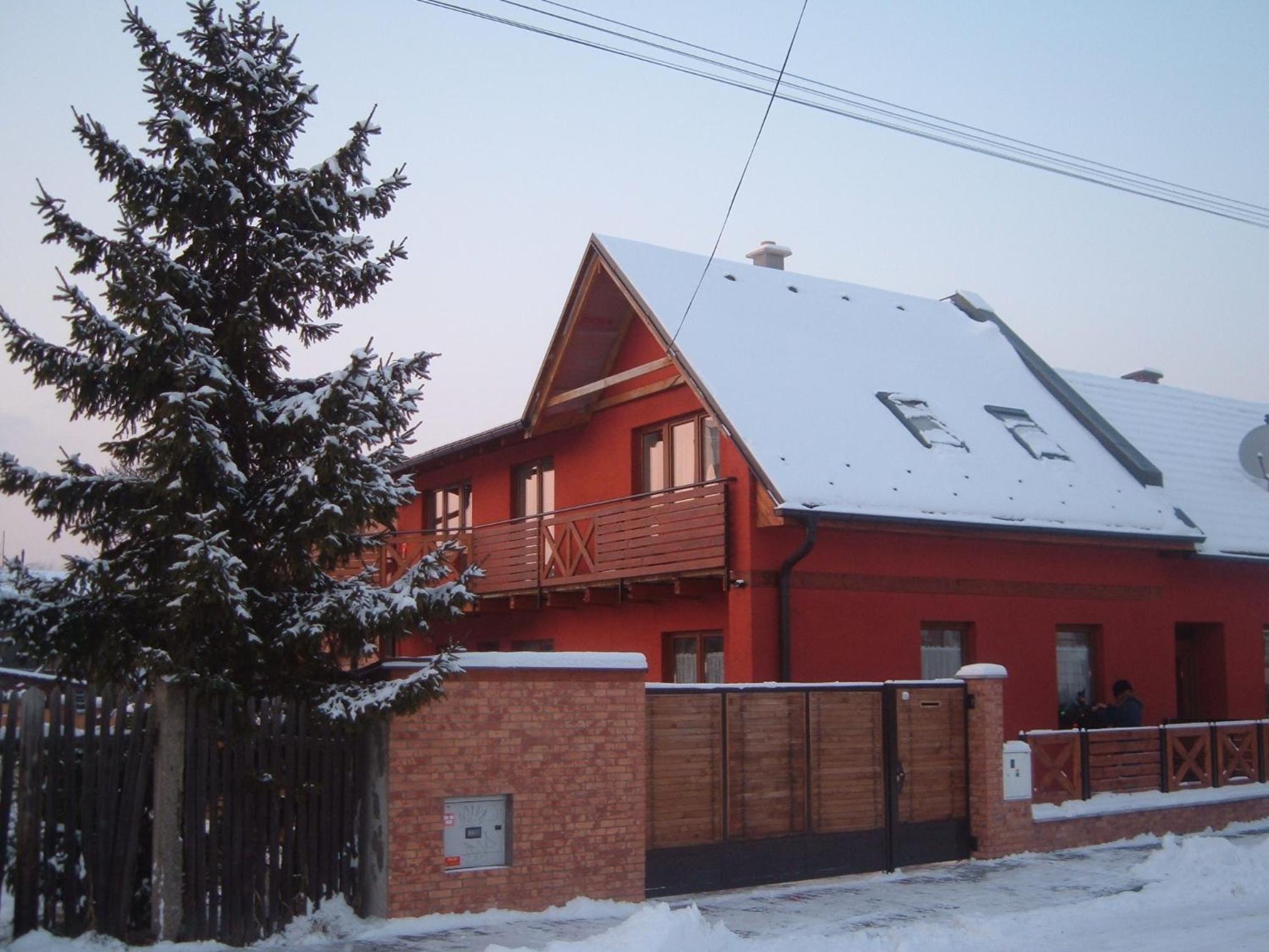 Apartman U Adamov view 2