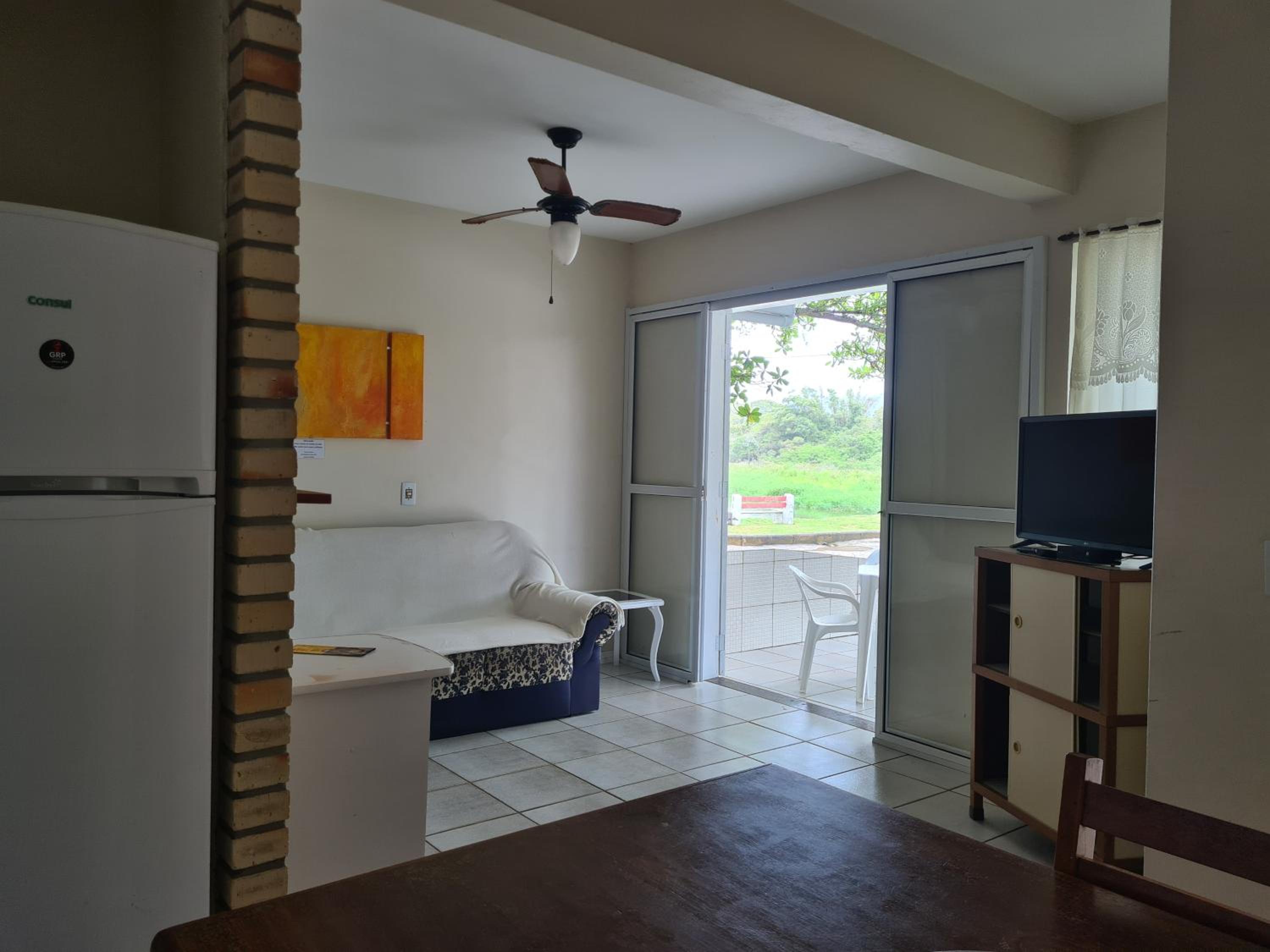 Casa perto da Praia com Vista para Lagoa - Garopaba