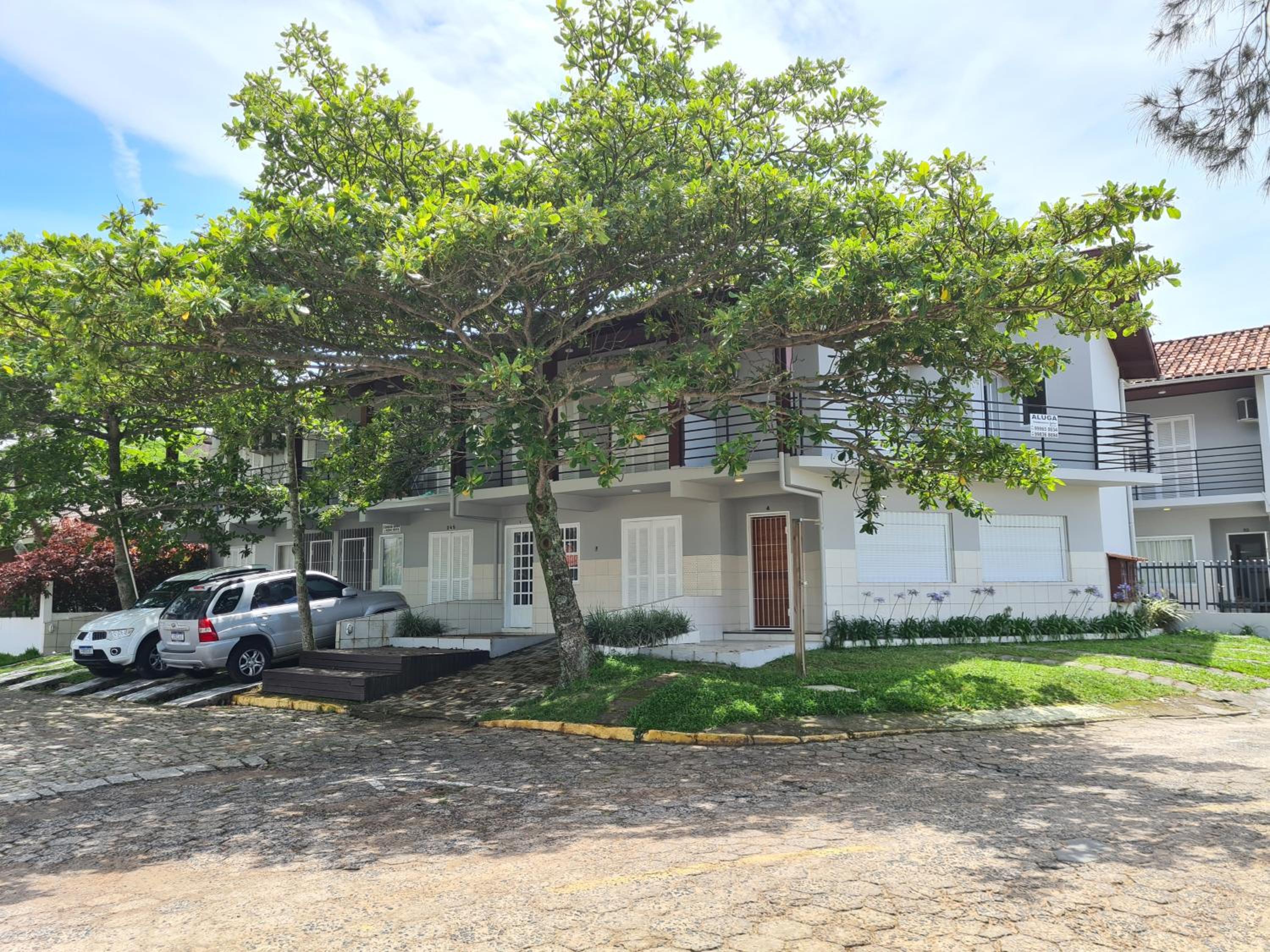 Casa perto da Praia com Vista para Lagoa - Garopaba