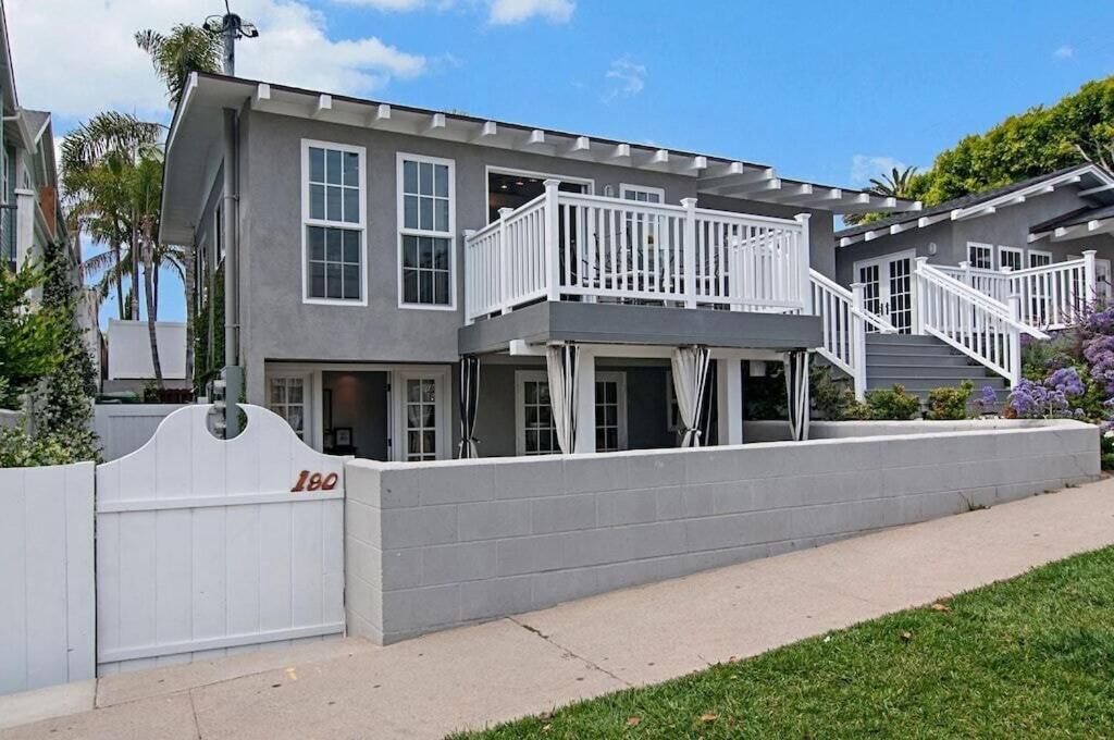 Remodeled Beach Bungalow, Block to the Beach view 2