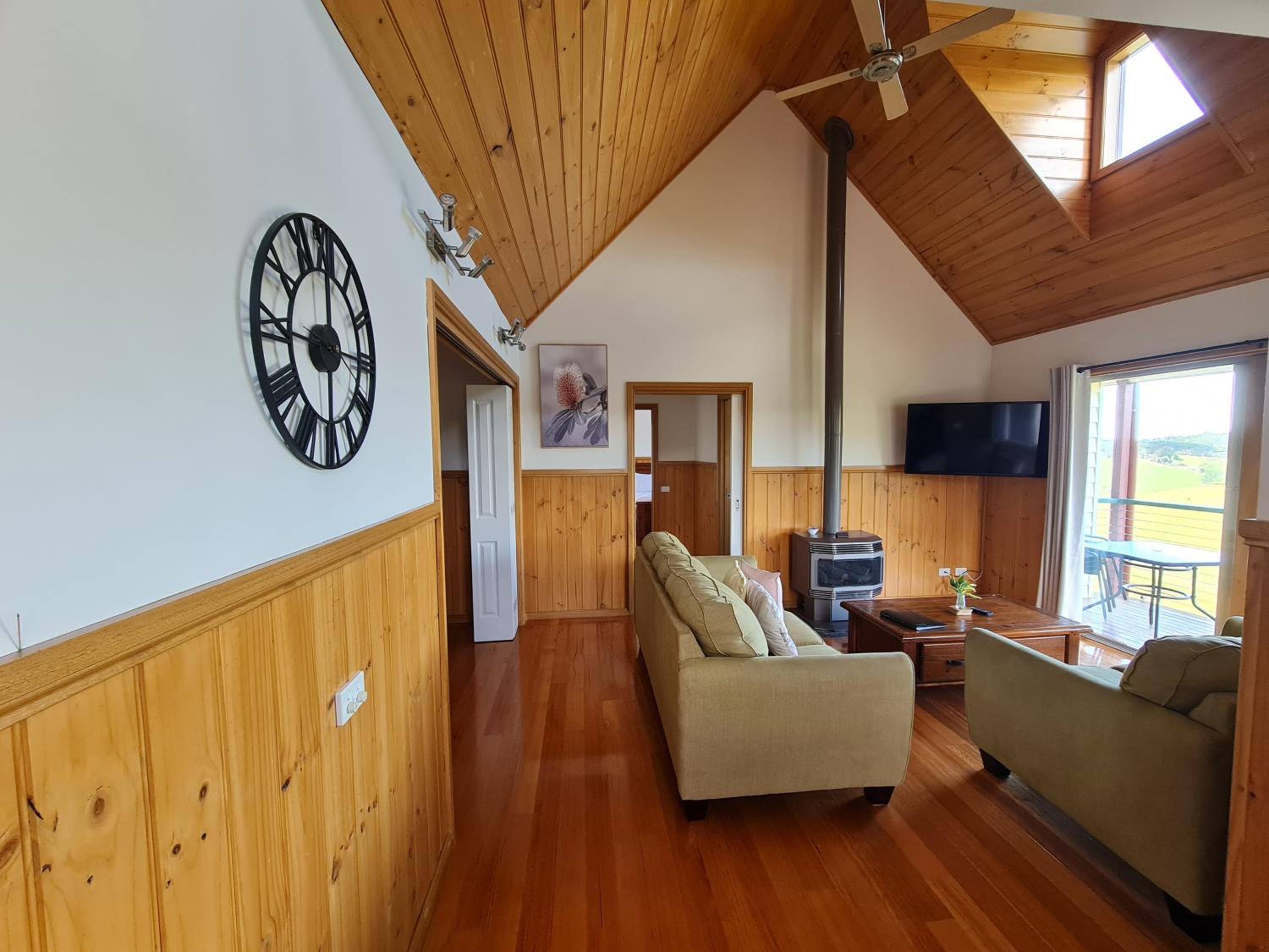 Maple Ridge Cottages