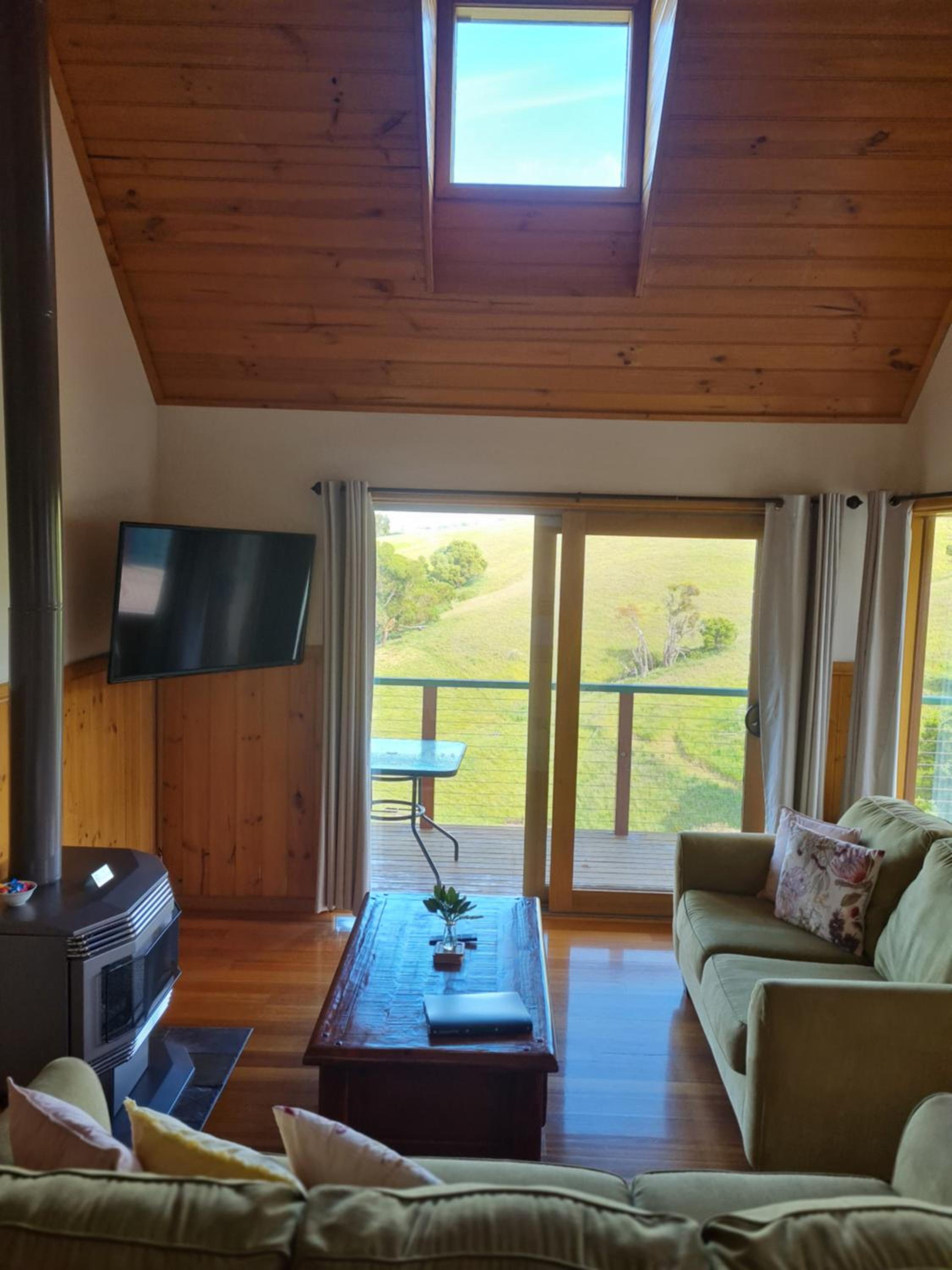 Maple Ridge Cottages