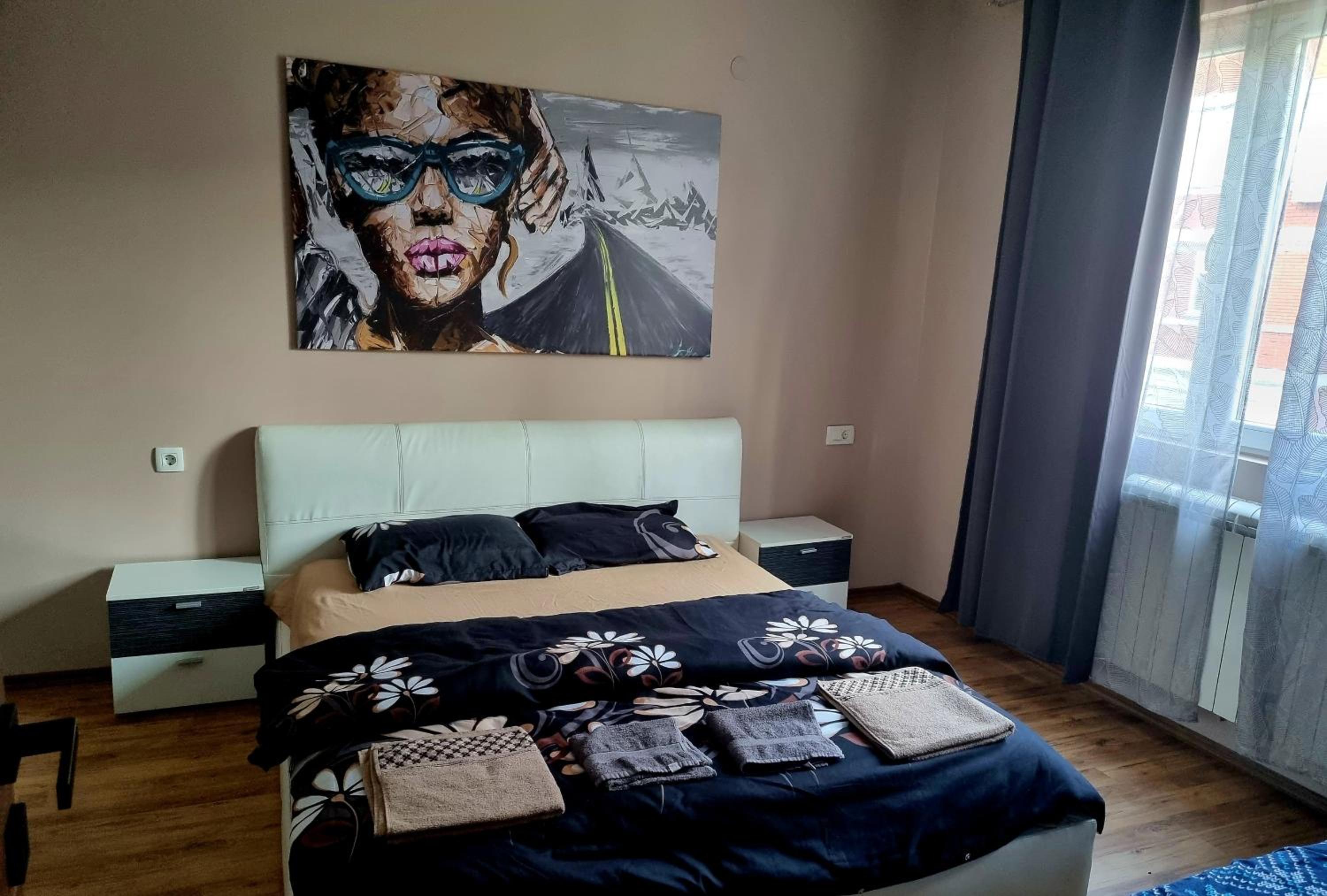 ELISA Apartment 20B Center-Skopje view 3