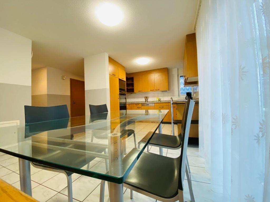 Lake View Apartment -14
