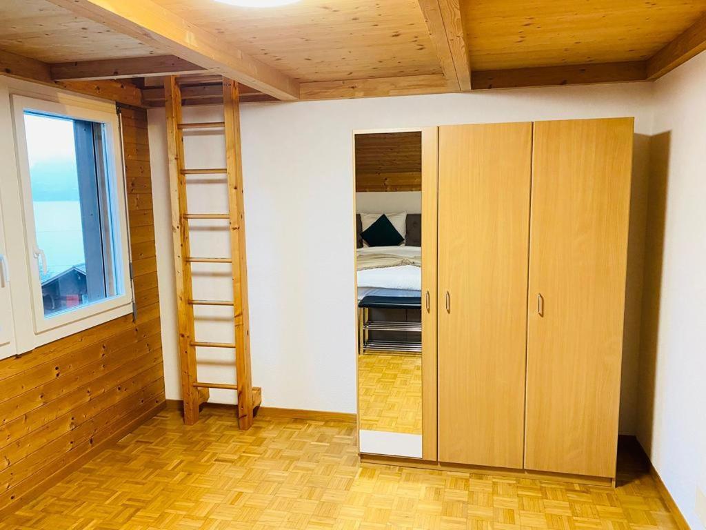 Lake View Apartment -14