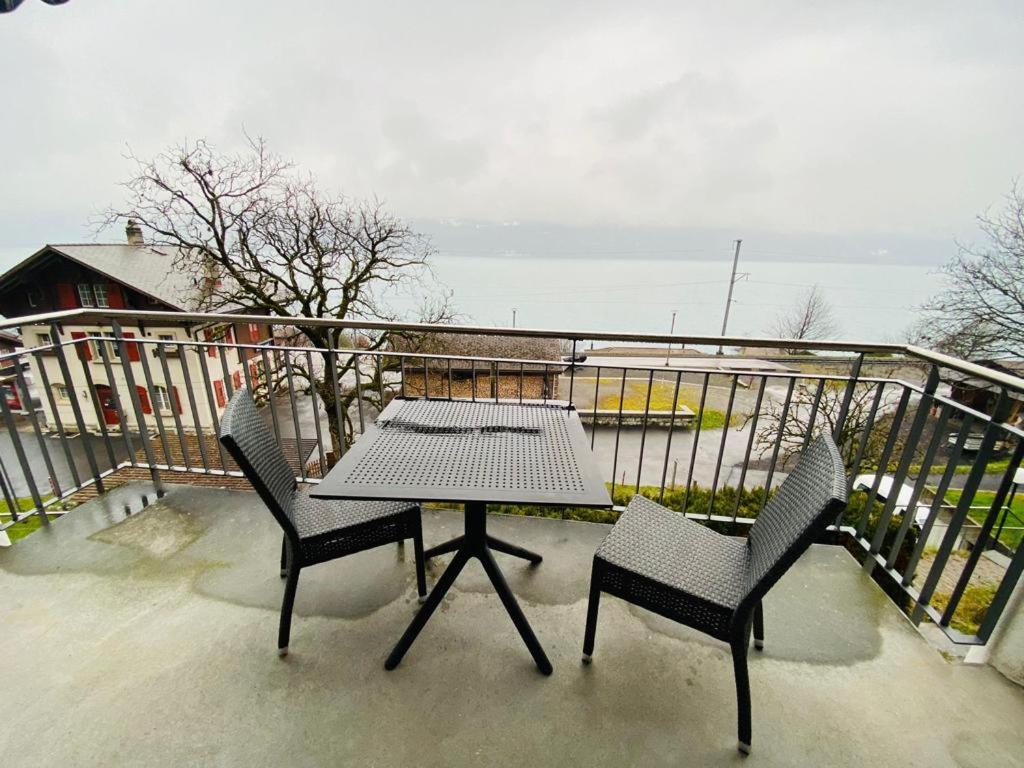 Lake View Apartment -14