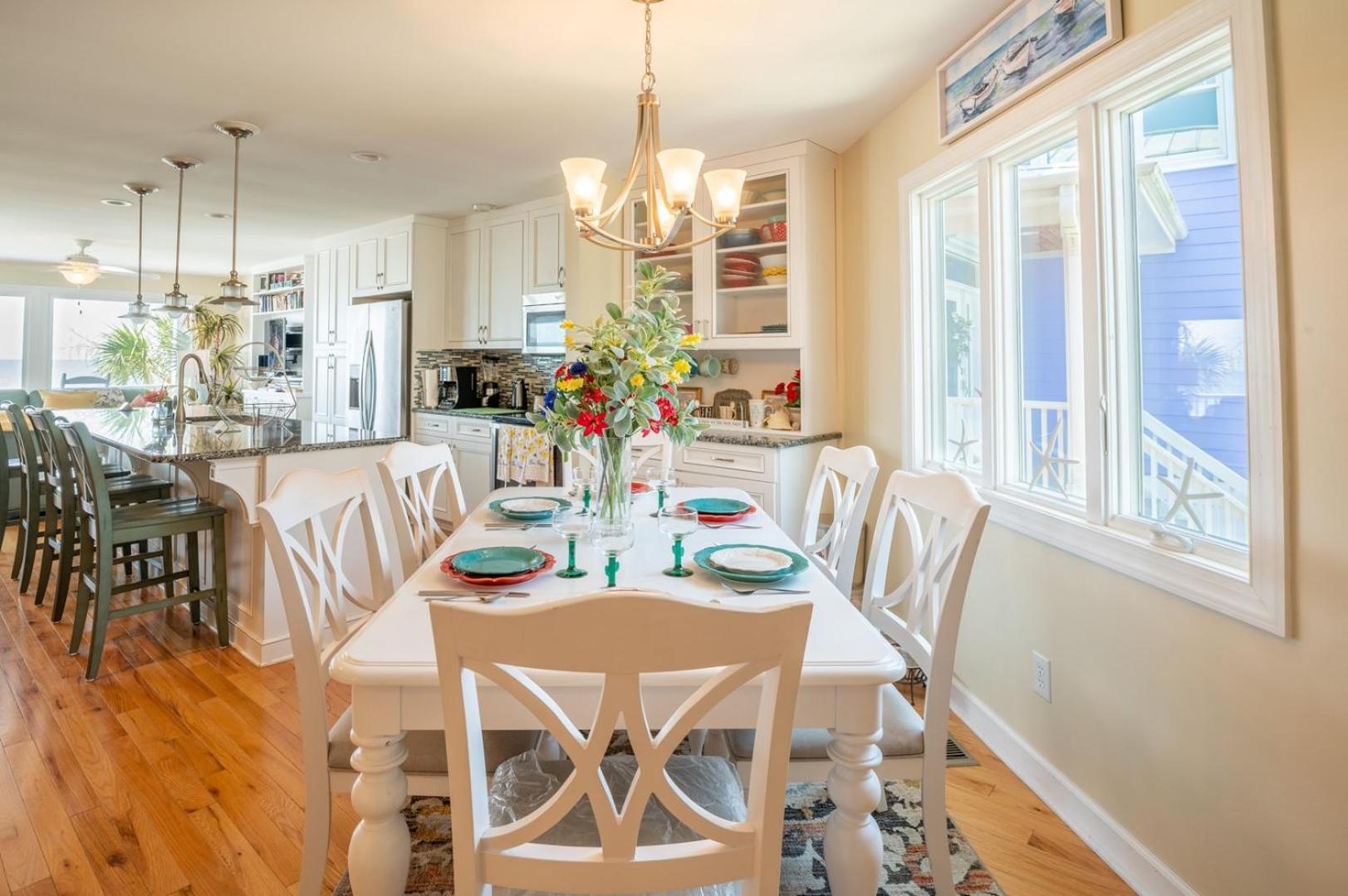 Oceanfront - Wraparound Porch