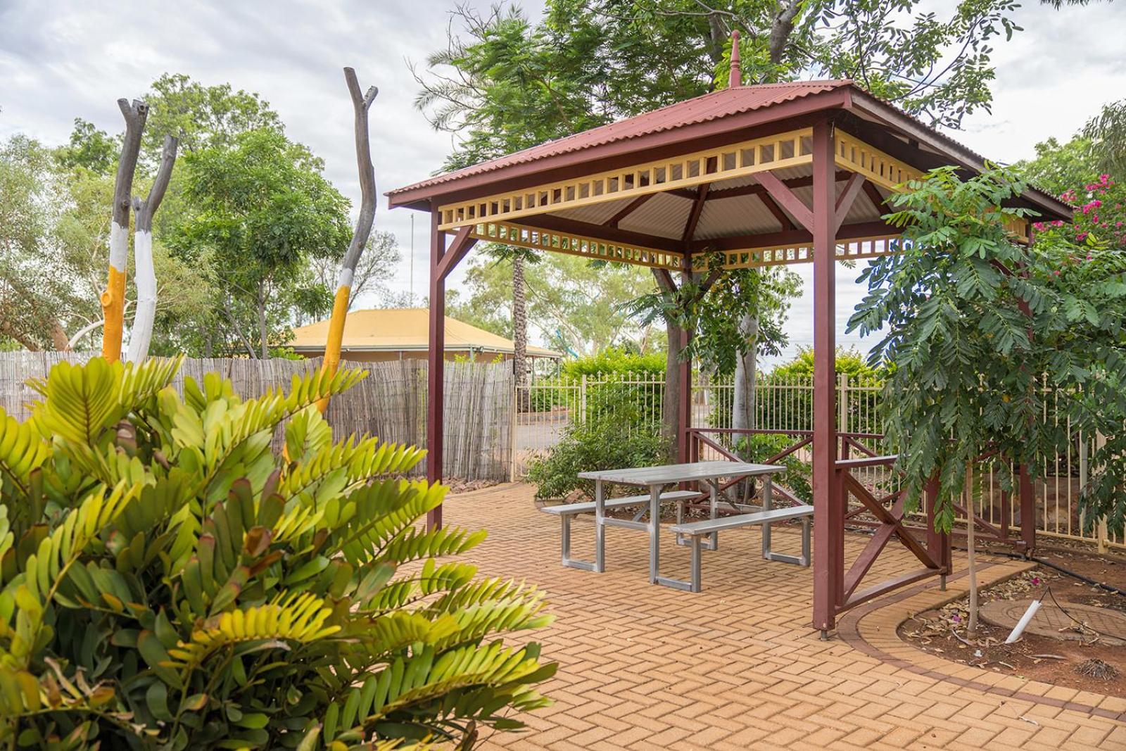 Outback Caravan Park Tennant Creek
