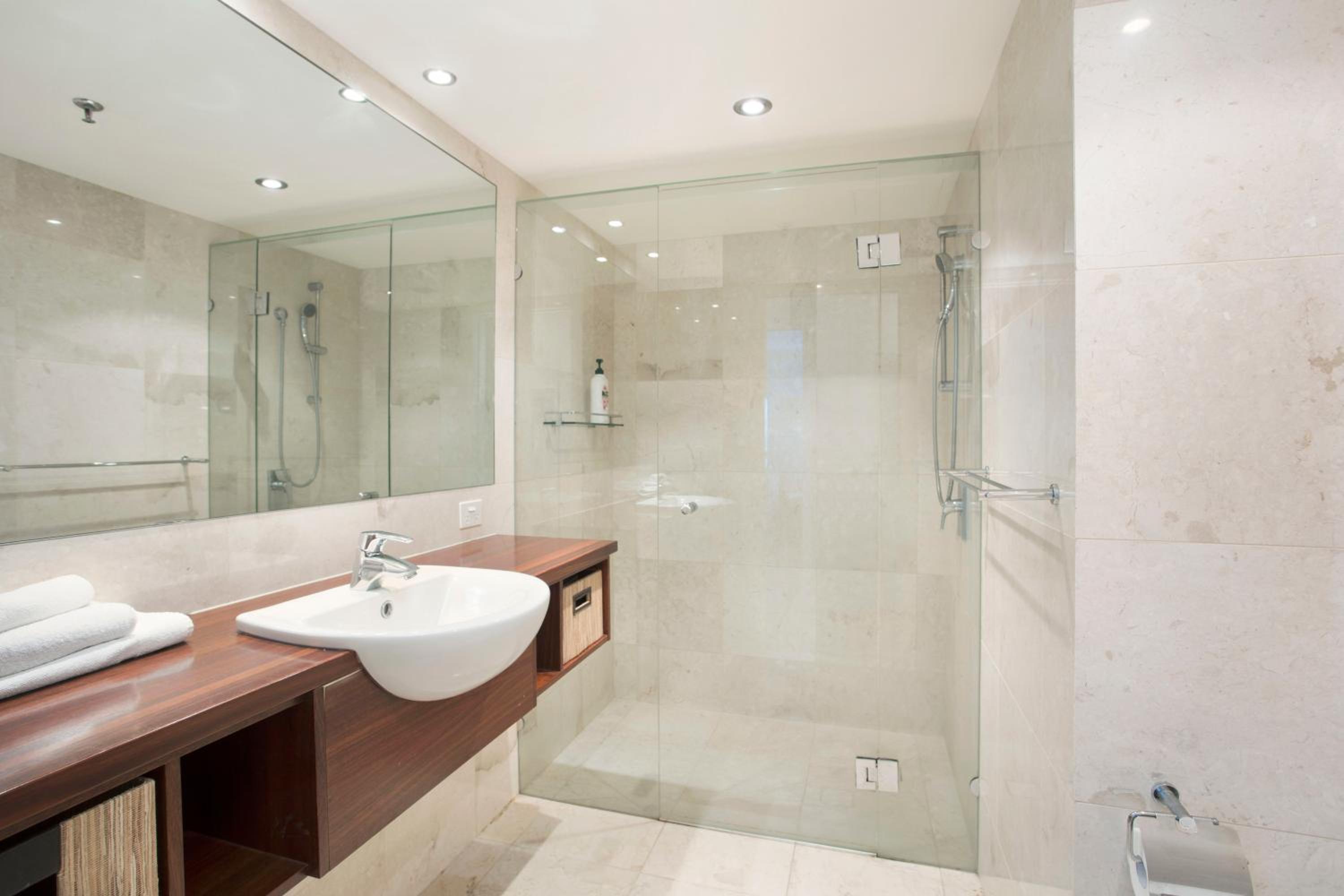 Gemini Court - Hosted by Burleigh Letting