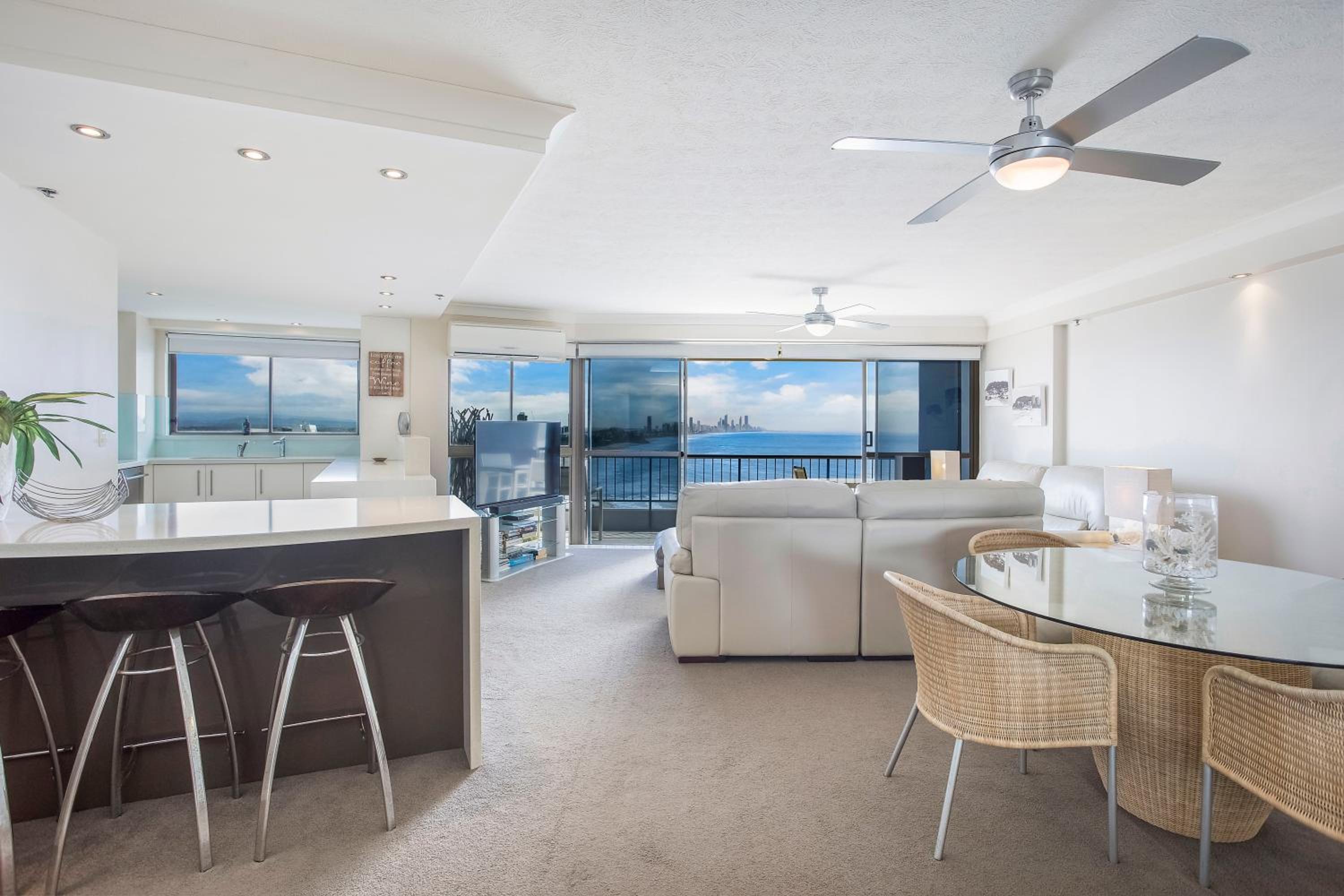 Gemini Court - Hosted by Burleigh Letting