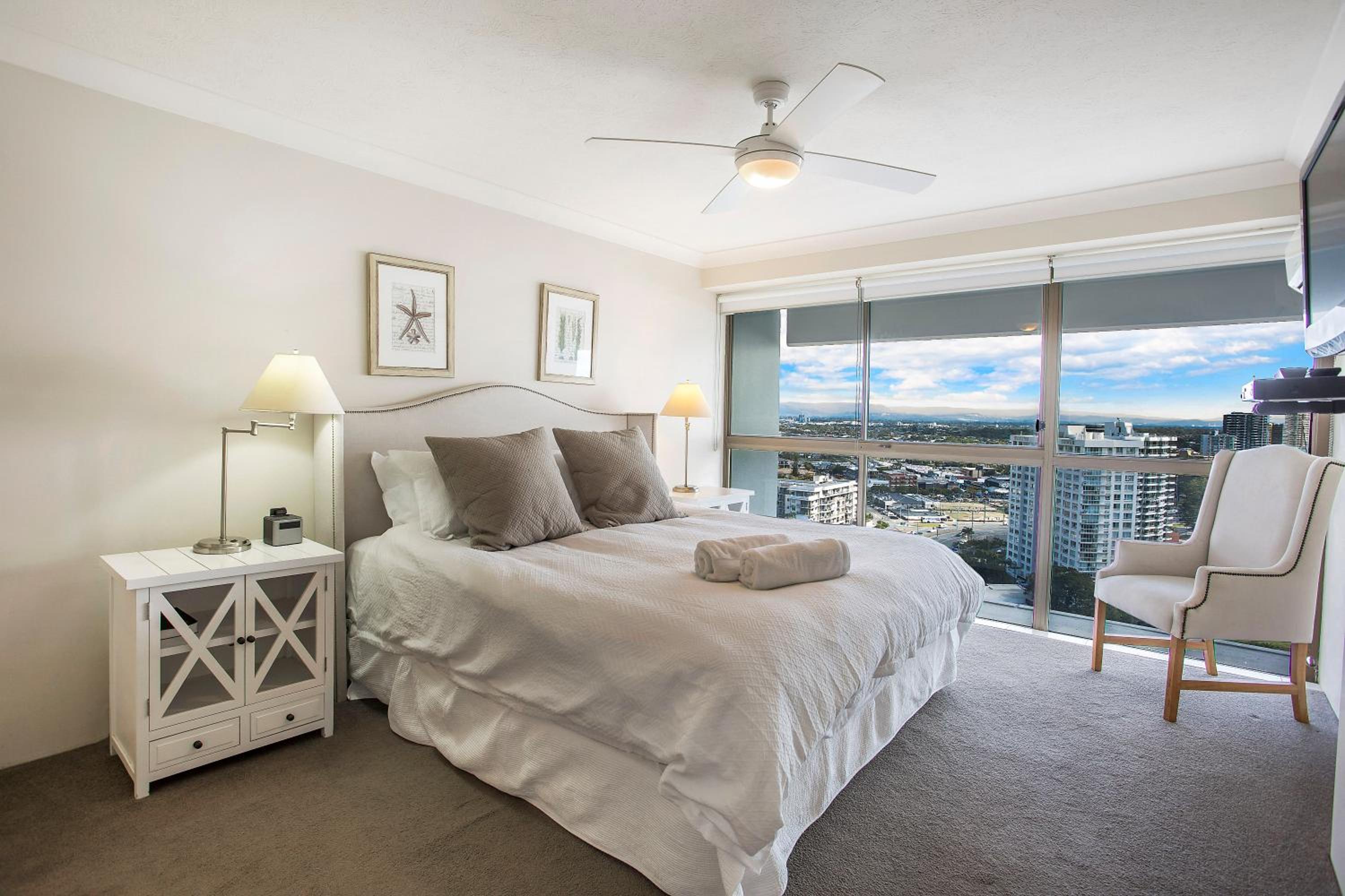 Gemini Court - Hosted by Burleigh Letting