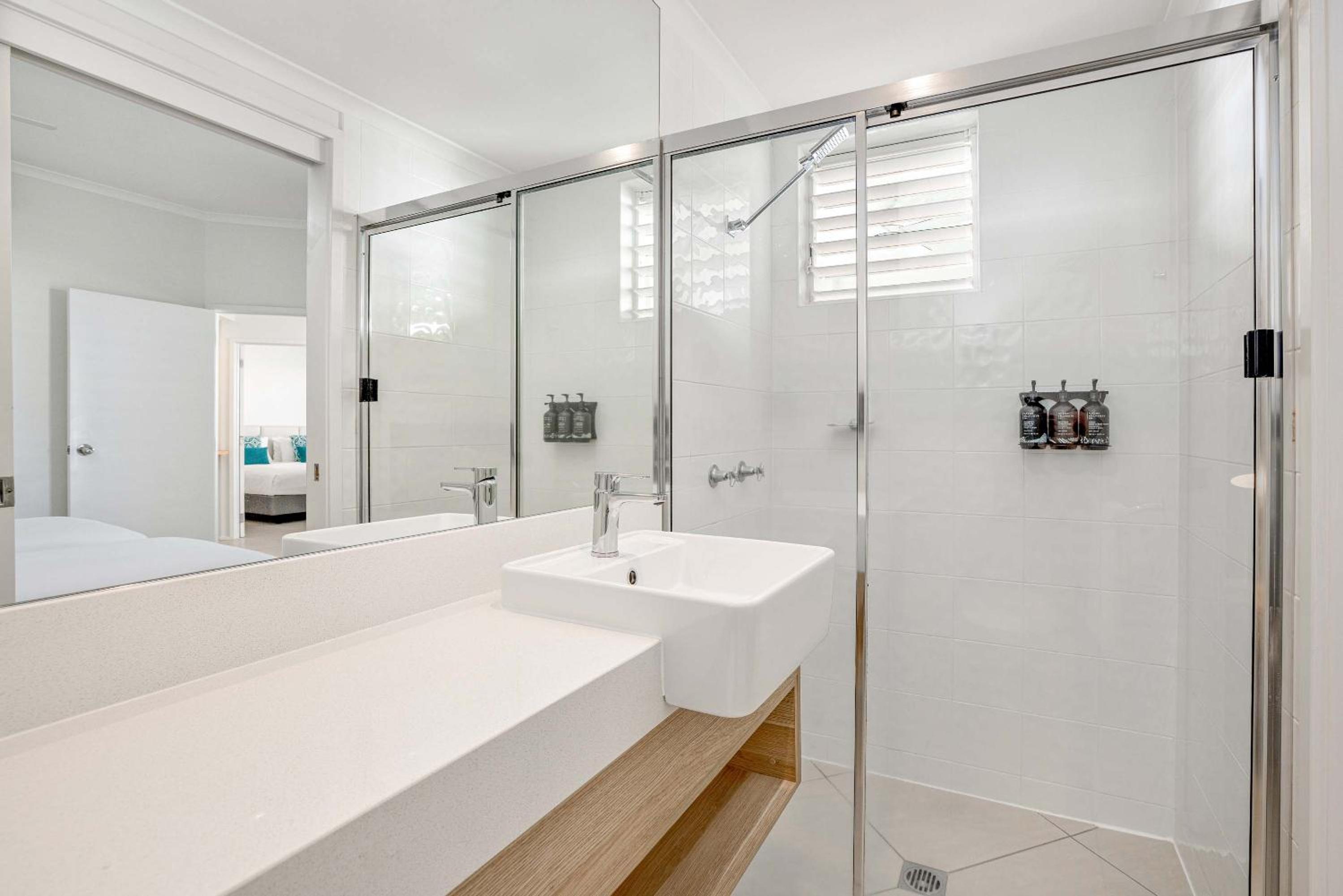 Mantra PortSea