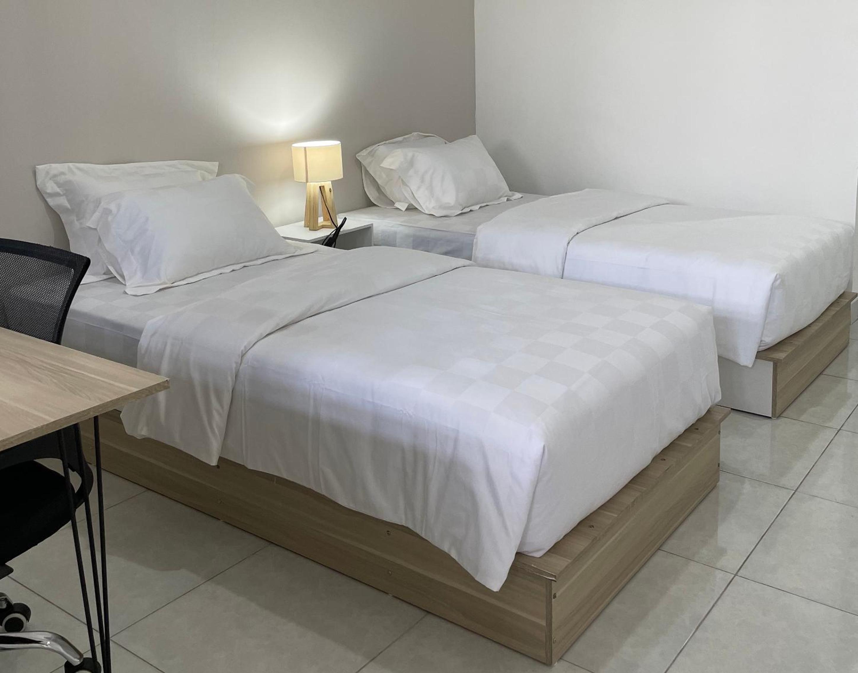 9 Residence Guesthouse Syariah Cilandak
