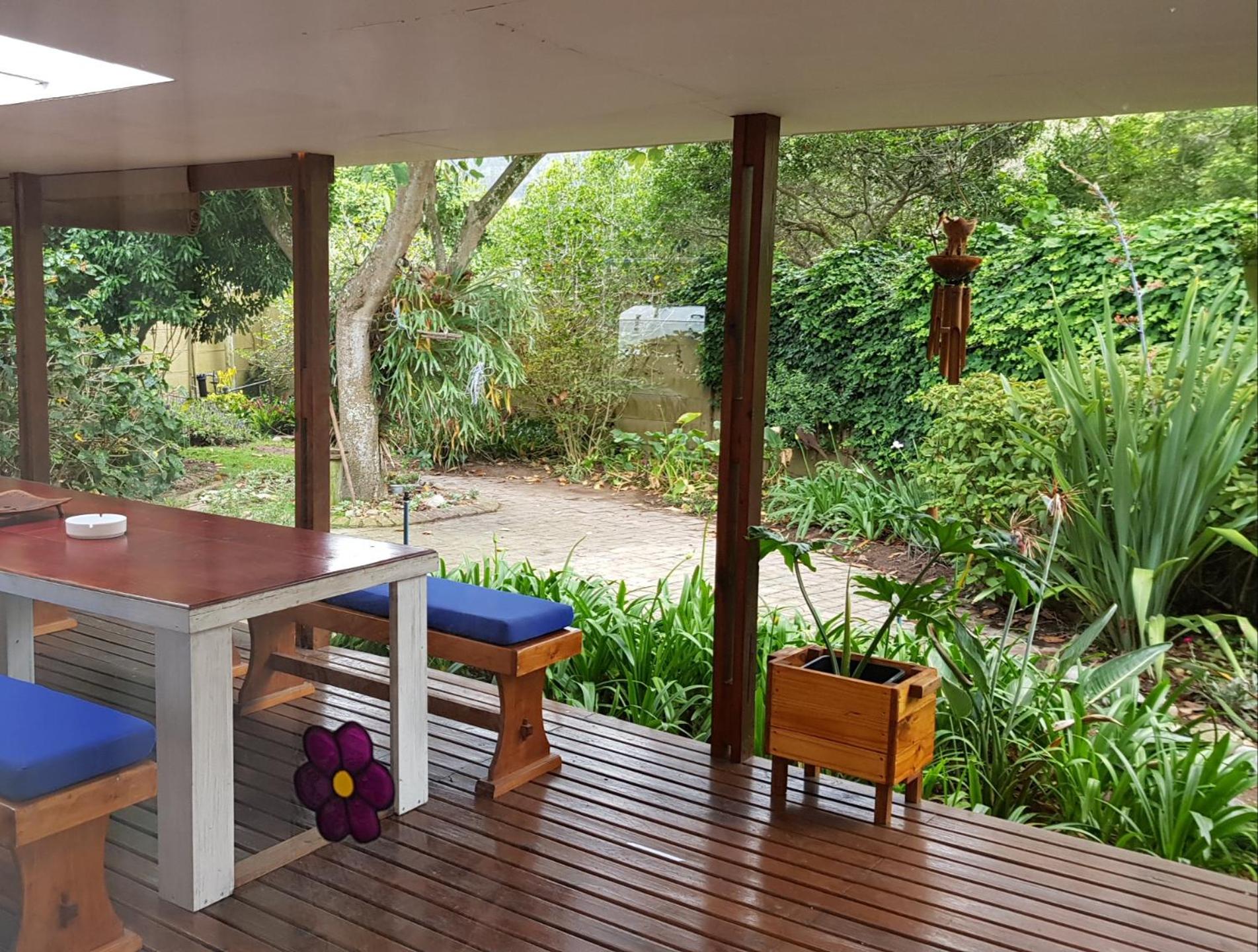 Tortuga - Peaceful Holiday Home with Loadshedding Backup view 2