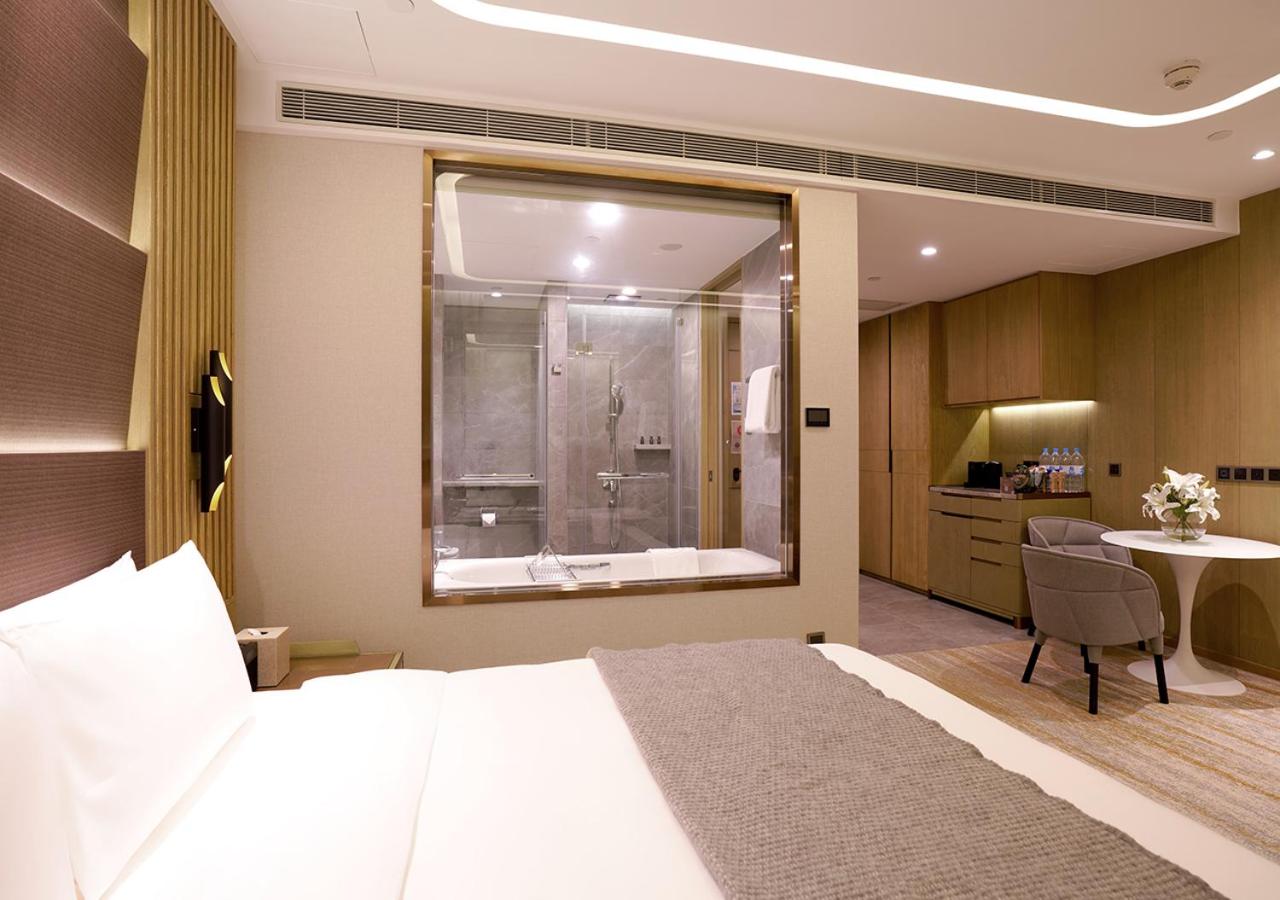 Oasis Aurum 181 Hotel