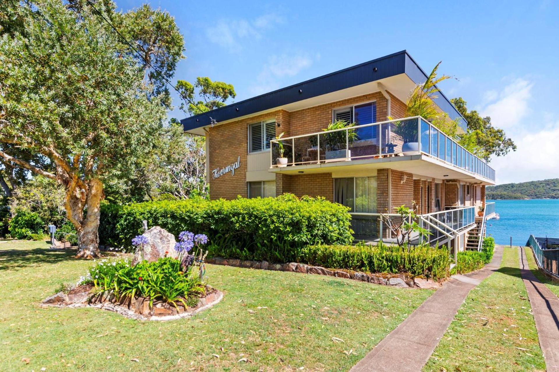 Waterfront Apartment - Soldiers Point