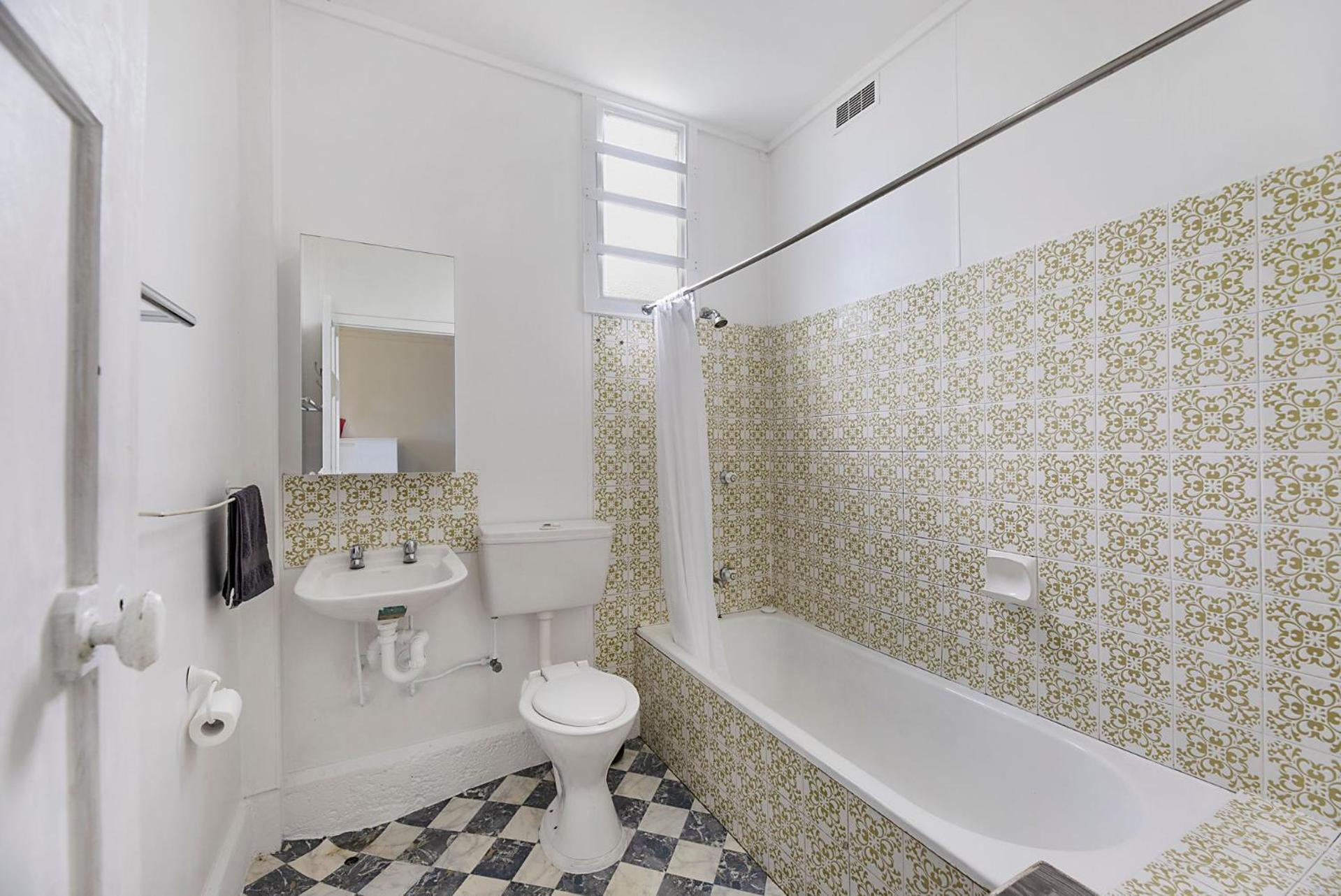 35 Wilson Avenue Dicky Beach QLD