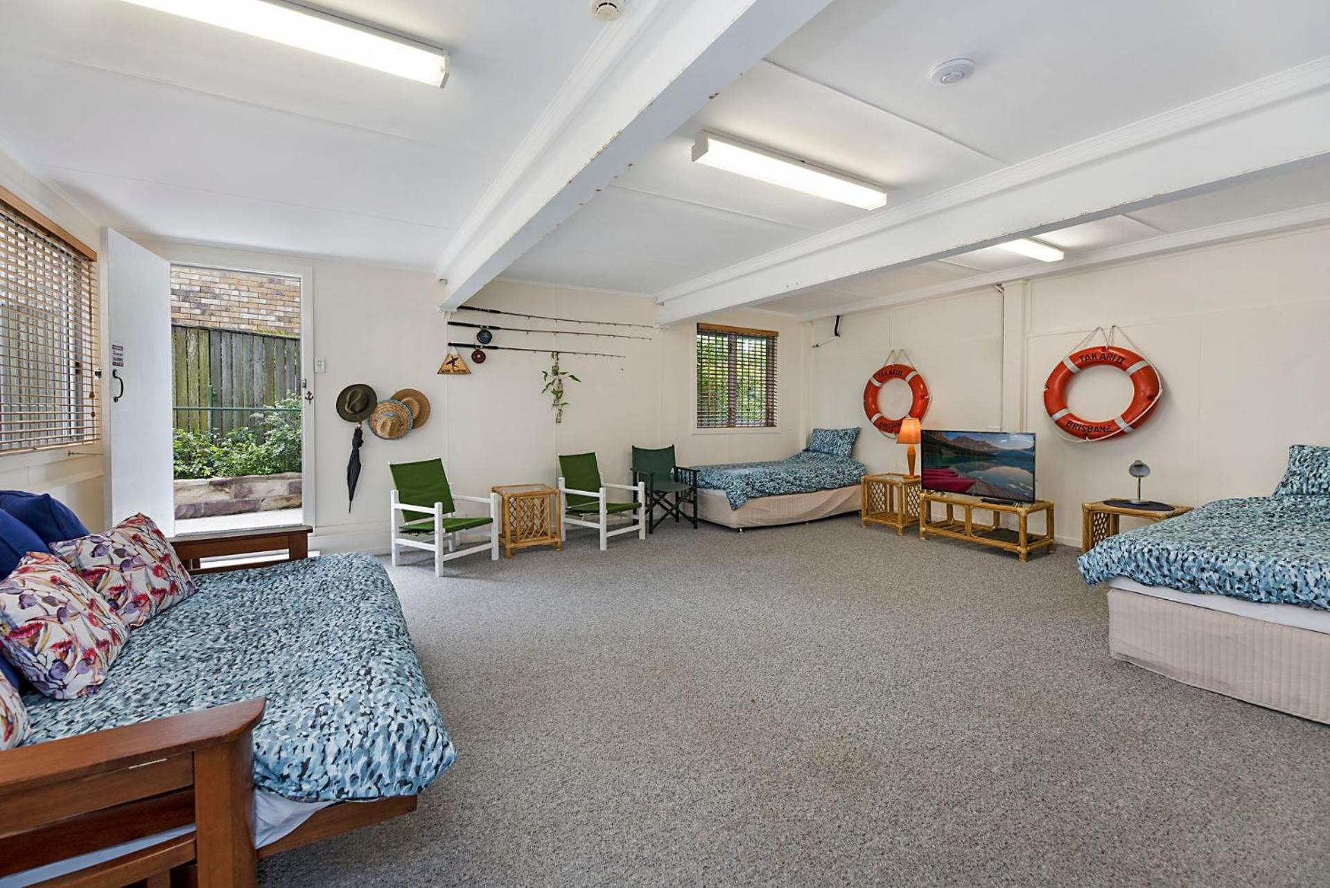 35 Wilson Avenue Dicky Beach QLD