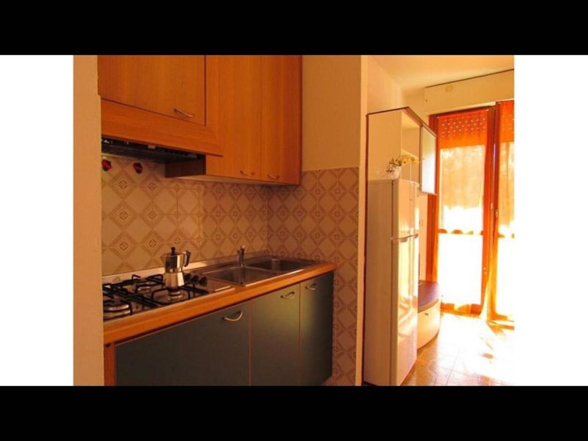 Beautiful comfortable apartment with a large balcony - Beach Place view 4