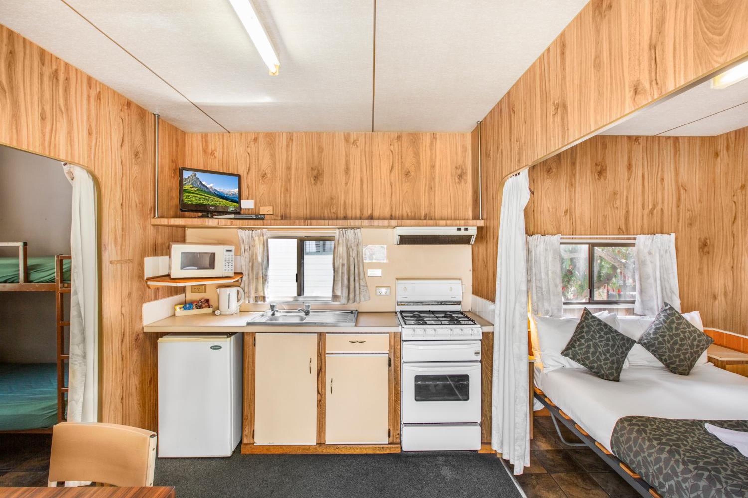 Breeze Holiday Parks - Halls Gap